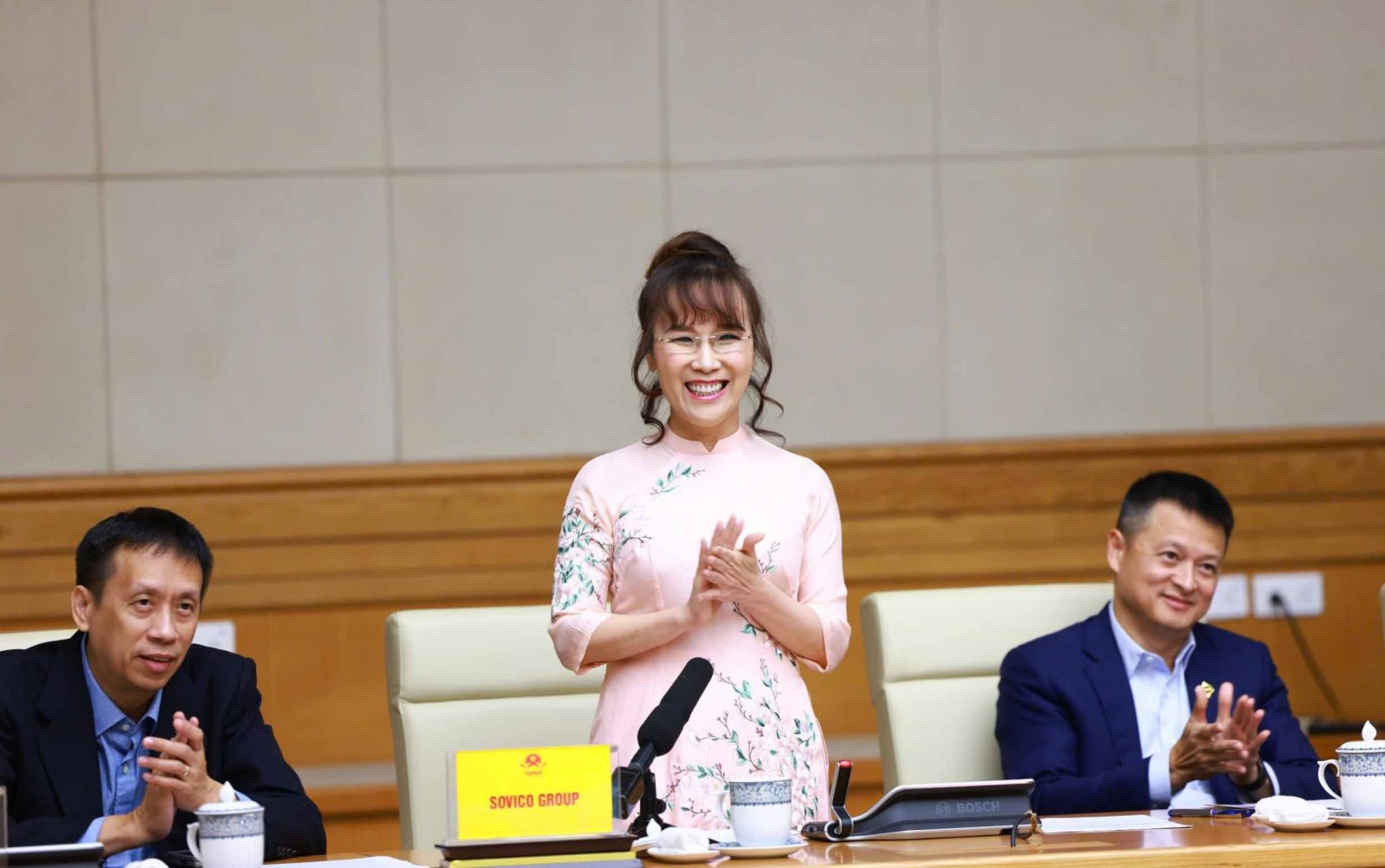 Những thành tựu nổi bật của tỷ phú Nguyễn Thị Phương Thảo