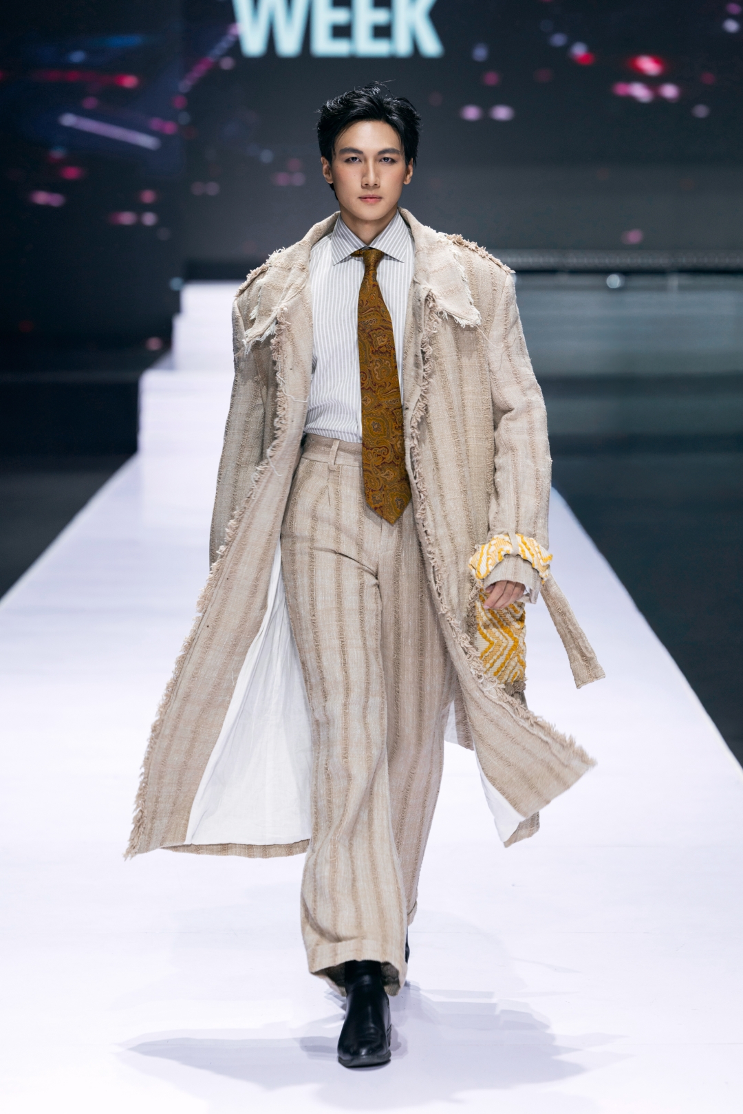 AVIFW Thu Đông 2025