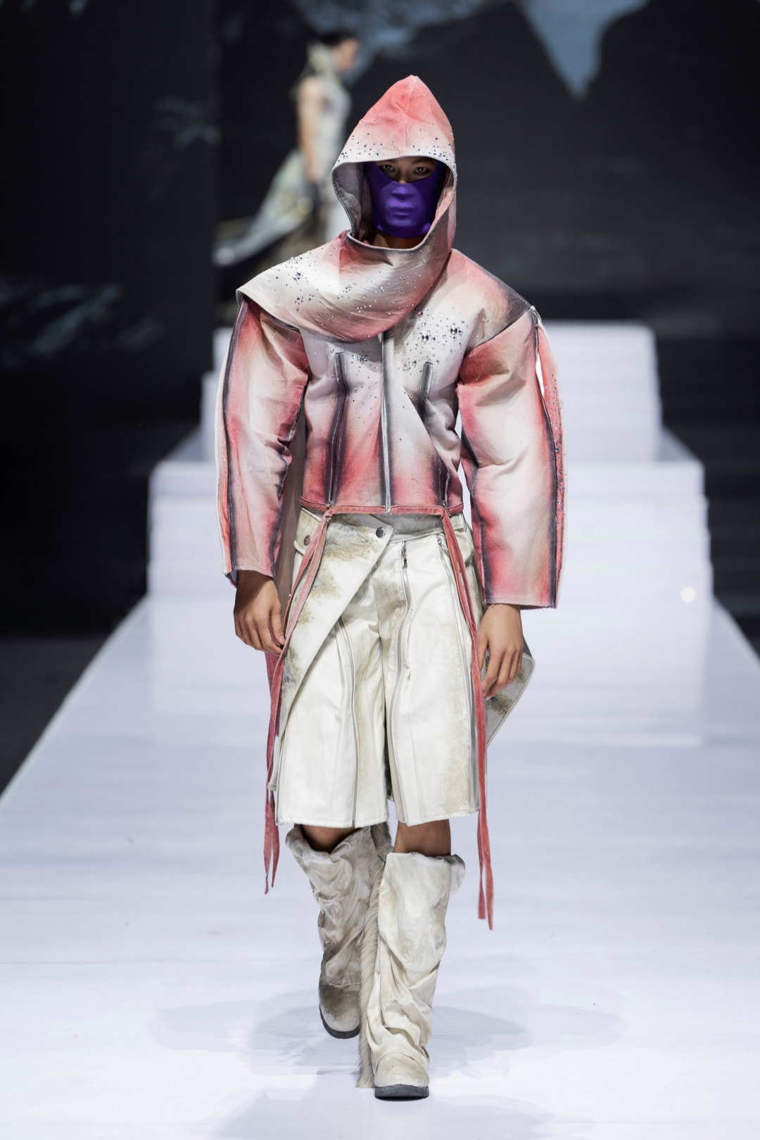 AVIFW Thu Đông 2025