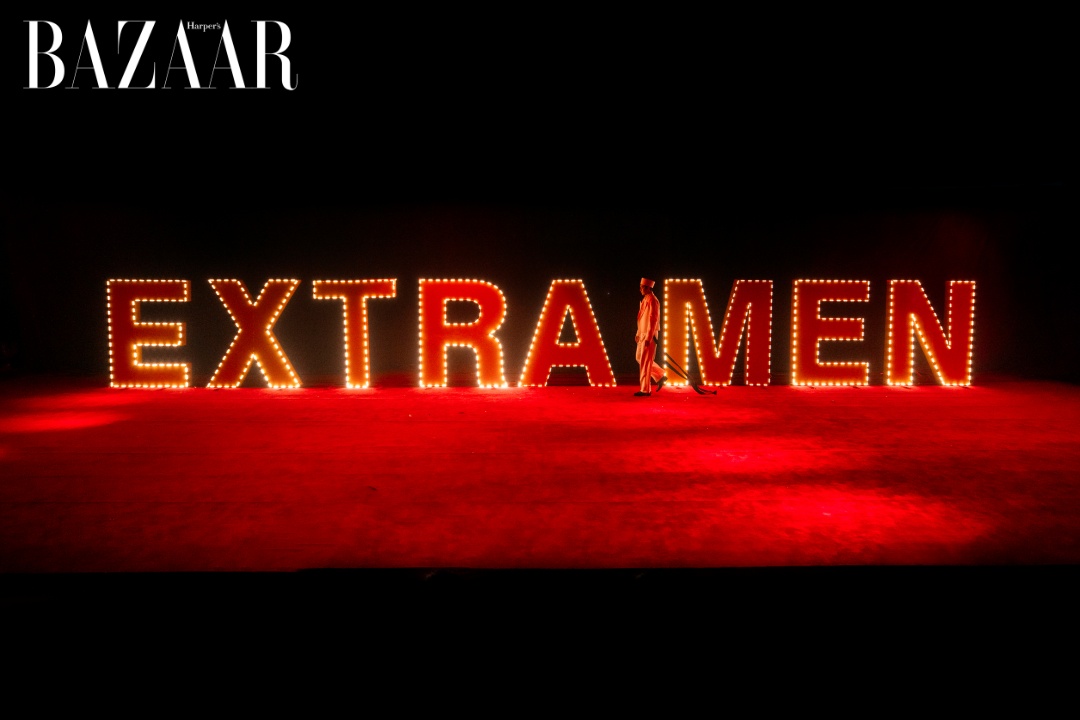 Quang cảnh trình diễn bộ sưu tập Le Beau 4 của Ngô Mạnh Đông Đông tại Extra Men Show 4.