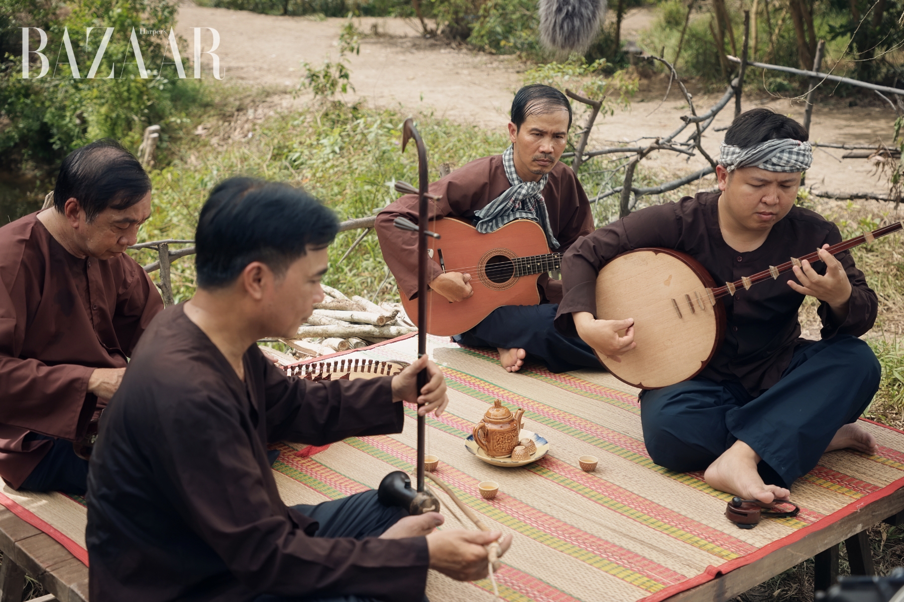 BZVN-AI-THUONG-AI-MEN-BOI-CANH-MIEN-TAY-THU-TRANG (4)