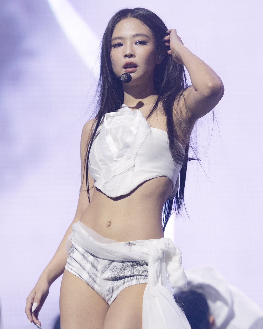 BZVN-JENNIE-MMA-2025-MELON-MUSIC-AWARDS-TRANG-PHUC-TRINH-DIEN-OUTFIT-LEJE00005