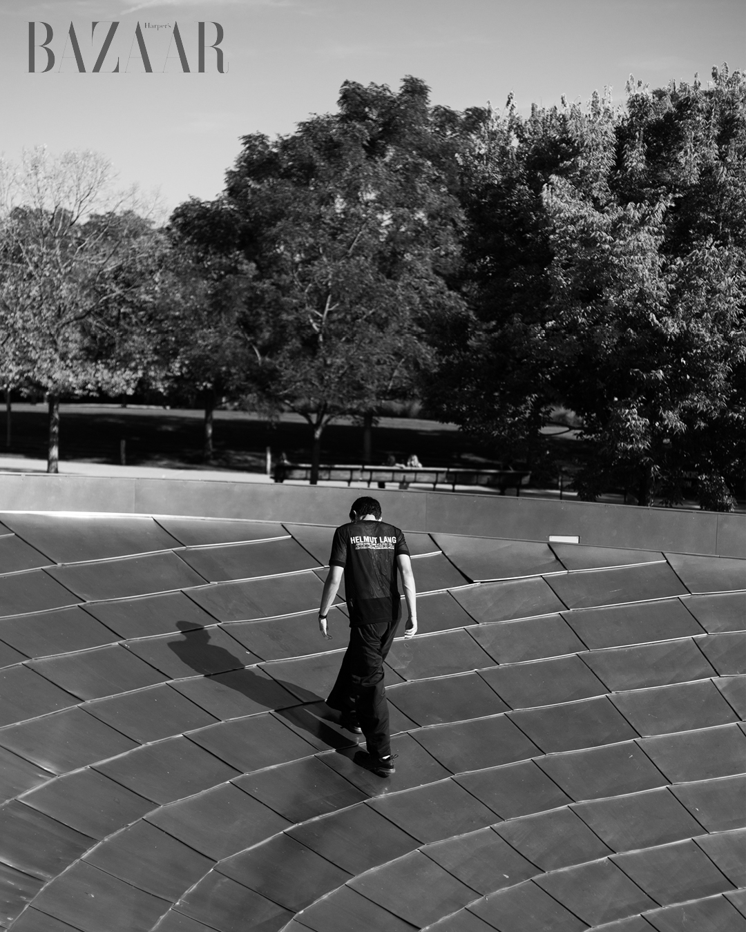 "Tomorrow" kể về hành trình trưởng thành của một con người, với sự diễn xuất của người mẫu nam Connor Clair 7