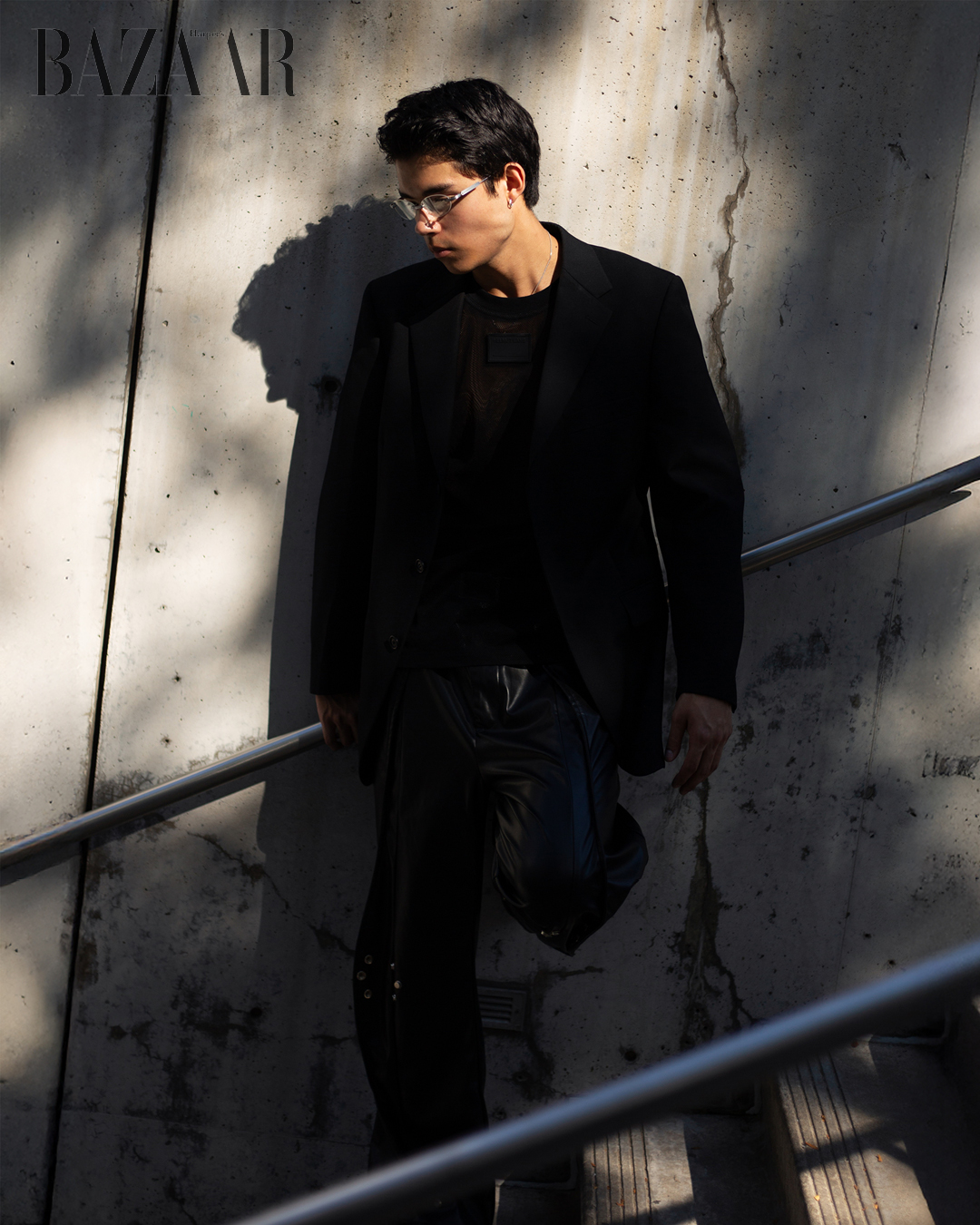 "Tomorrow" kể về hành trình trưởng thành của một con người, với sự diễn xuất của người mẫu nam Connor Clair 2