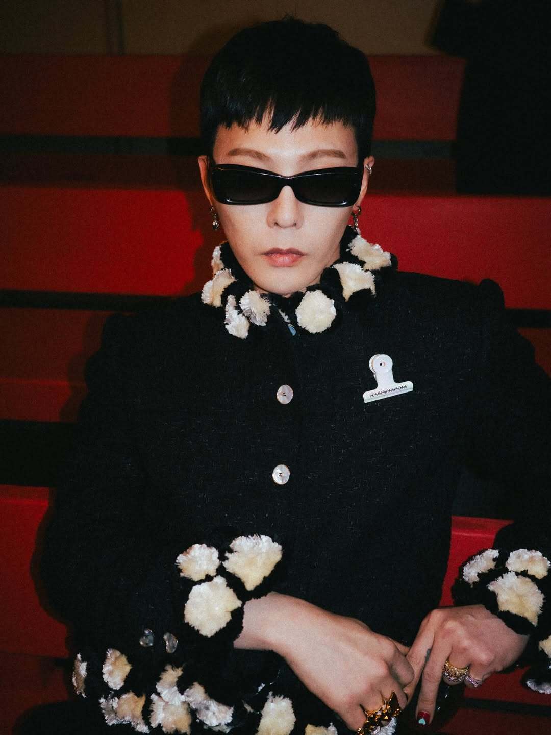 bzvn-chanel-metiers-darts-2026-g-dragon (1)