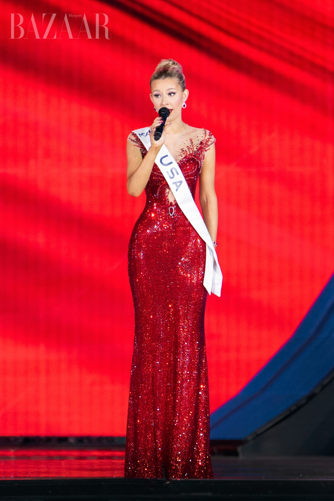 bzvn-hoa-hau-yolina-lindquist-usa00003