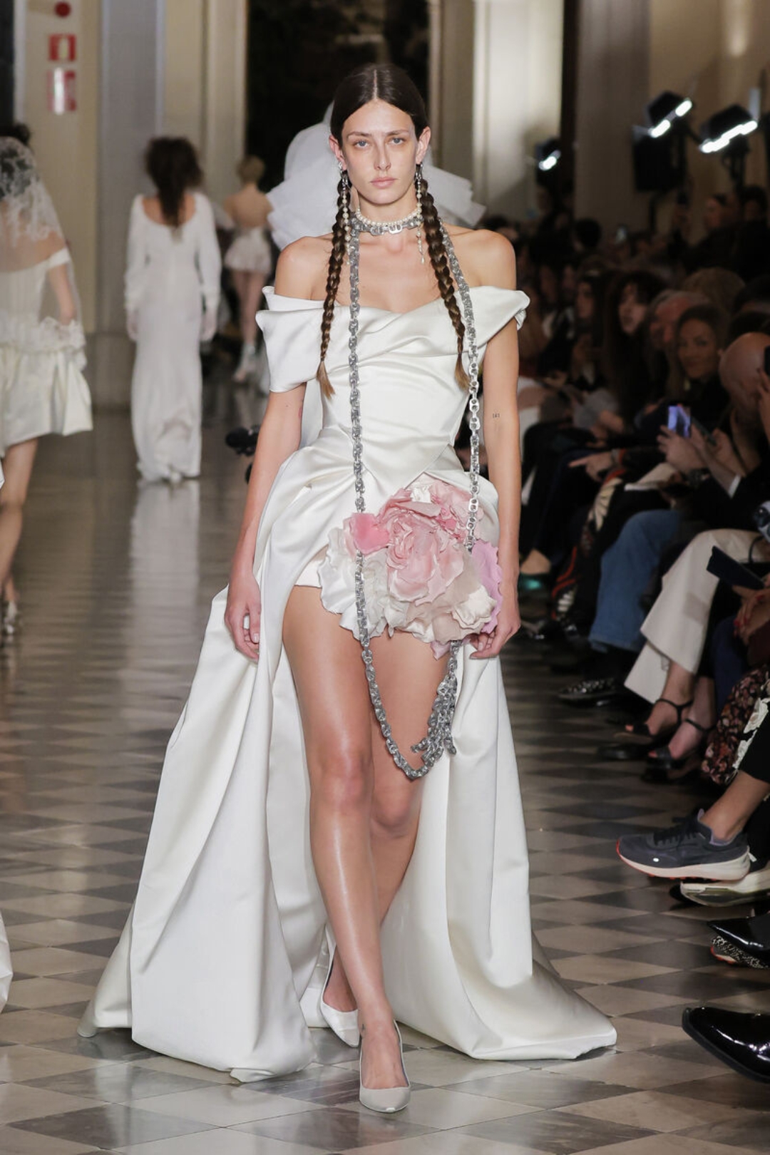 bzvn-jennie-melon-music-awards-mma-2025-vivienne-westwood00003