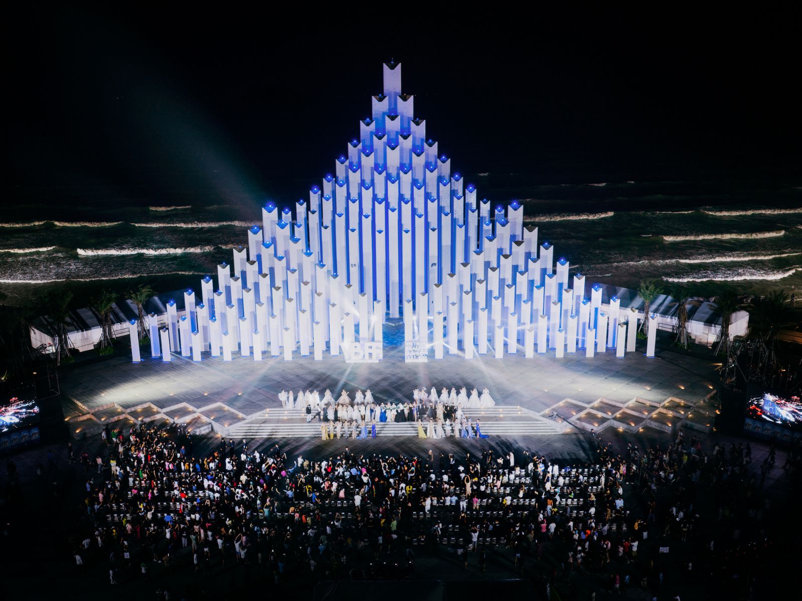 bzvn-top-5-nguoi-dep-thoi-trang-miss-wolrd-2025 (5)