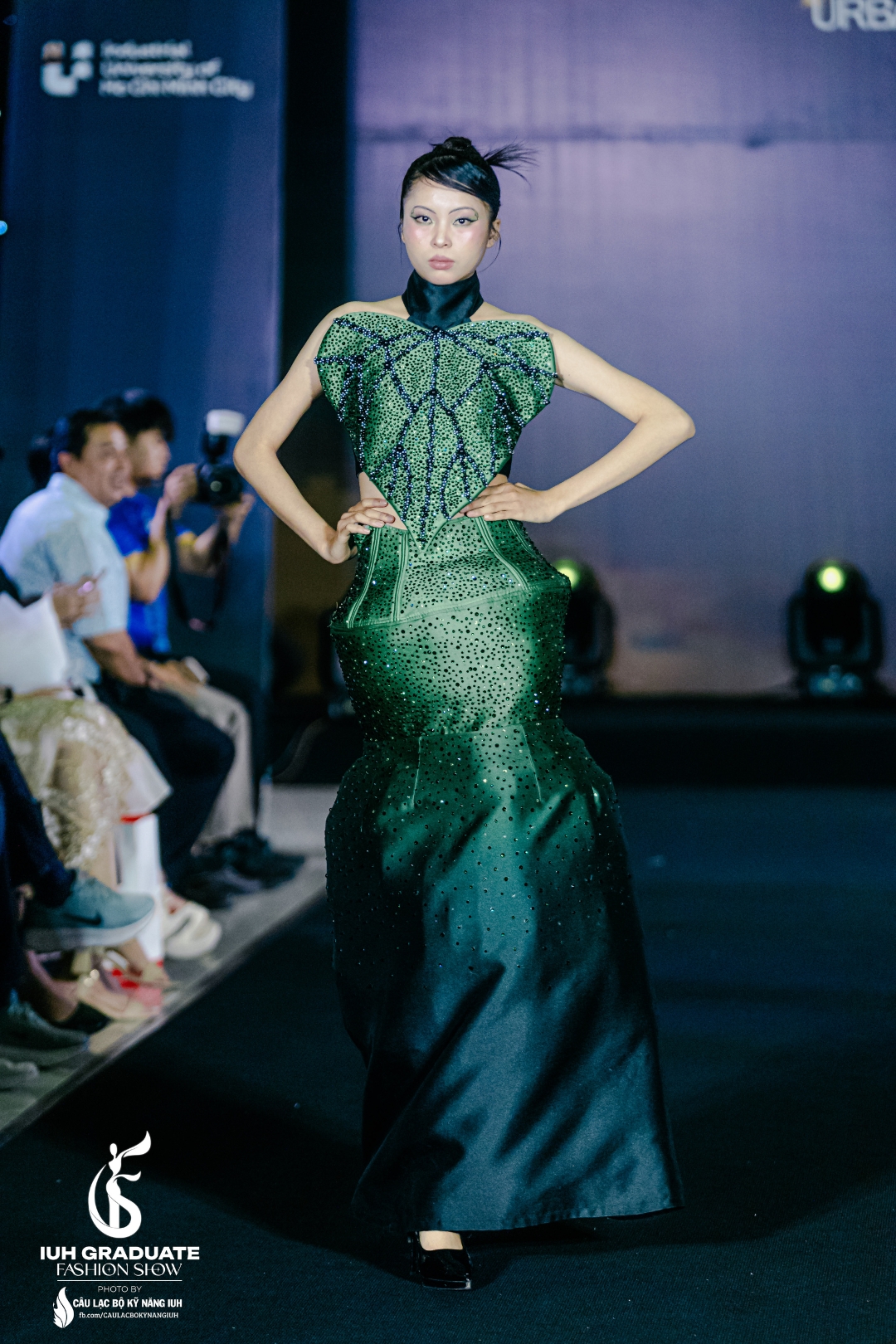 bzvn-tot-nghiep-thie-ke-dai-hoc-cong-nghe-tphcm (5)