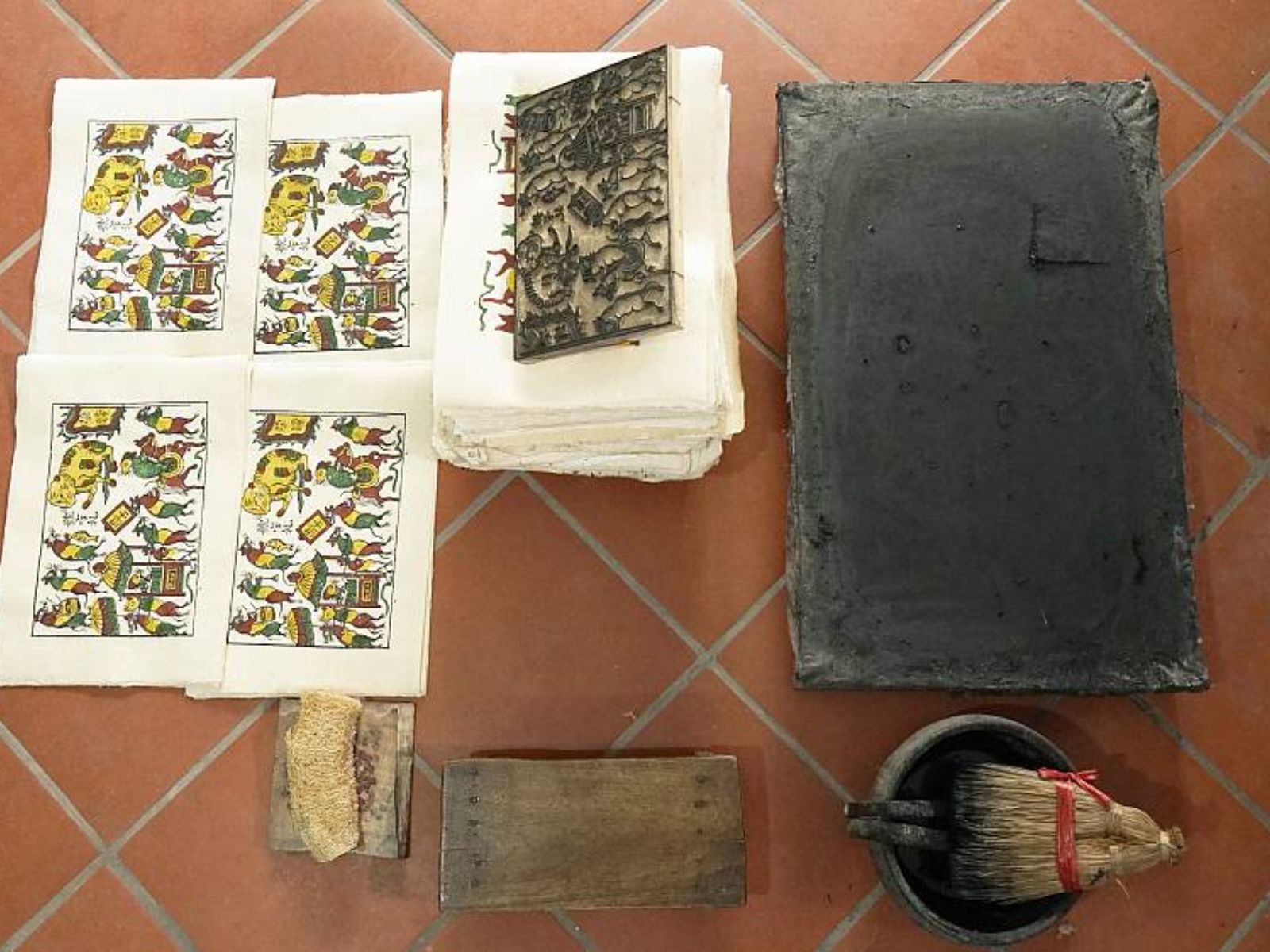 bzvn-tranh-dong-ho-di-san-phi-vat-the-unesco-5