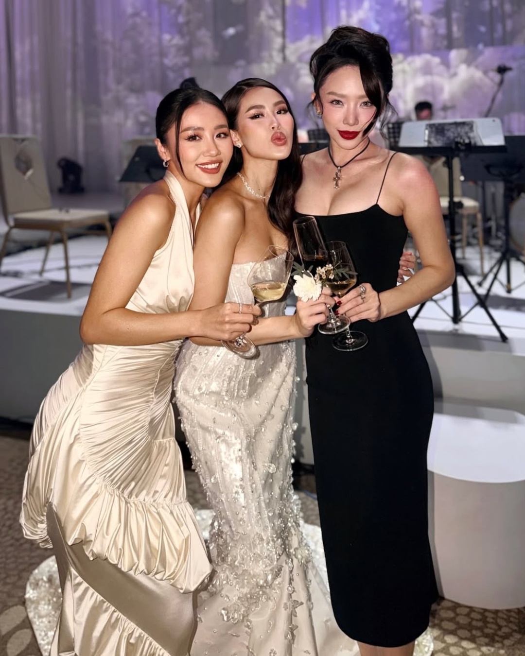 bzvn-vay-cuoi-co-dau-tien-nguyen00003