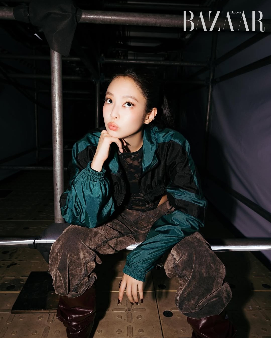 bzvn-xu-huong-boots-cao-co-quan-baggy-cortis-annie-allday-project-jennie-blackpink (3)