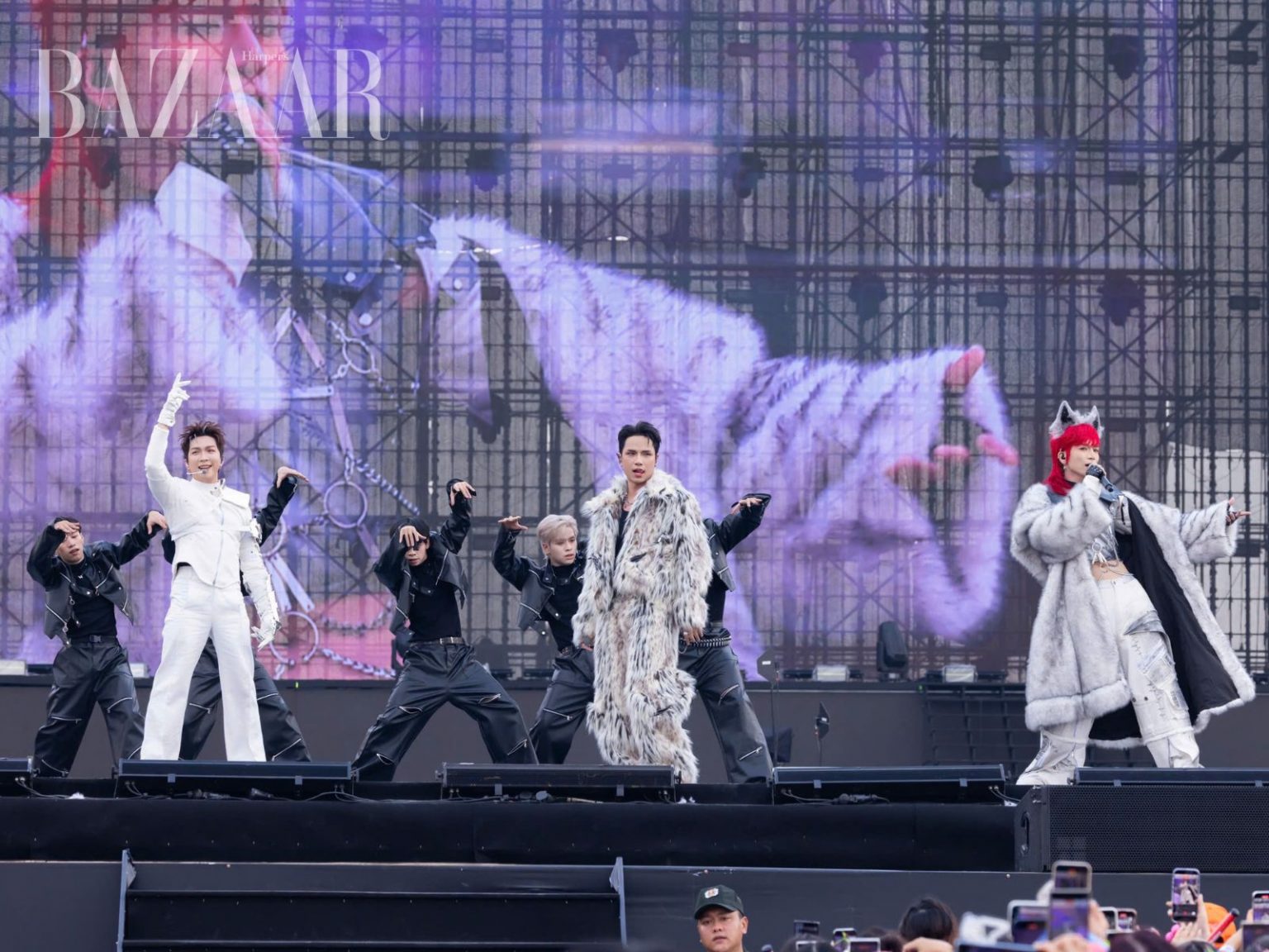 Y Concert tạo cột mốc chất lượng mới cho concert tại Việt Nam | Harper ...