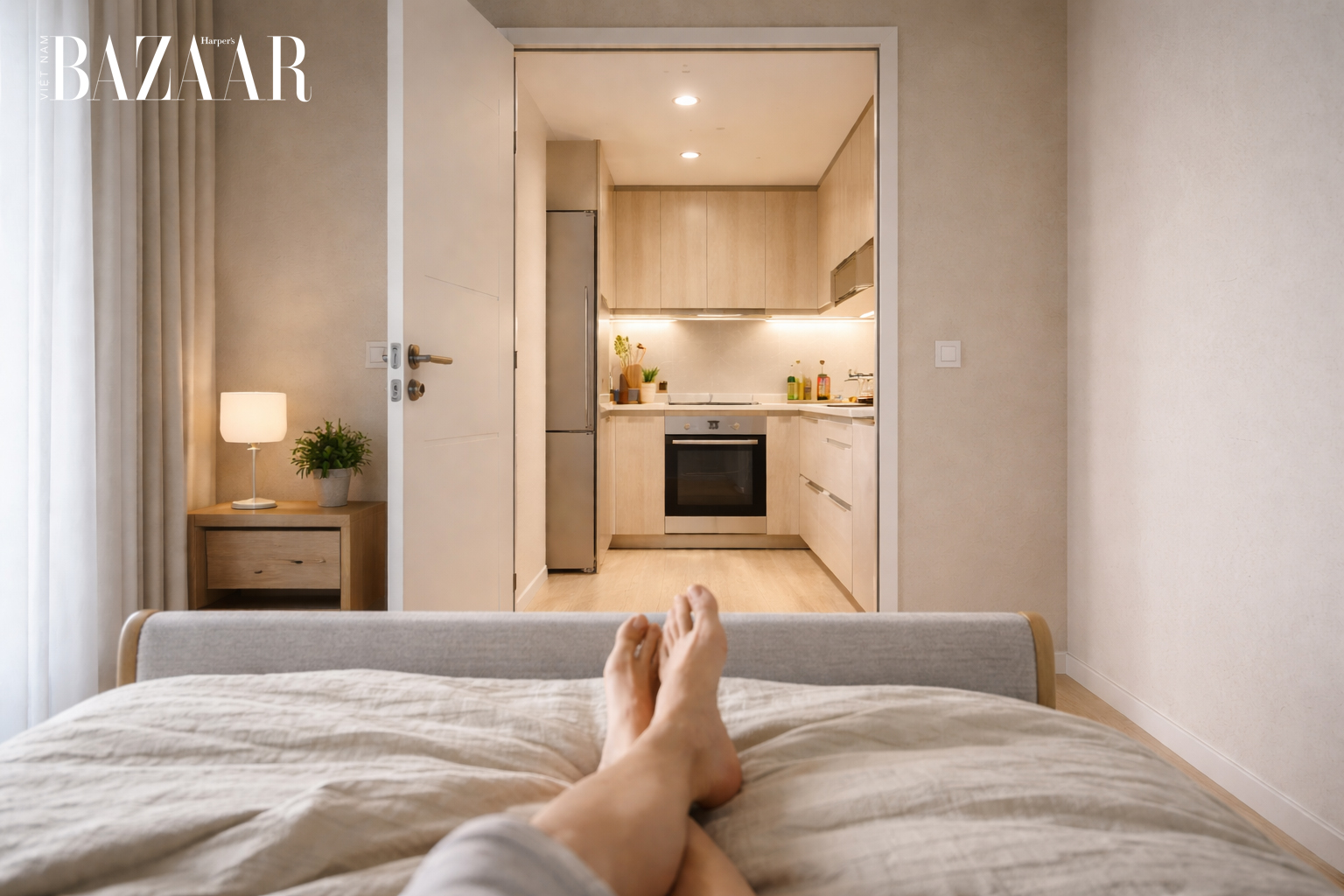 cửa phòng ngủ đối diện bếp