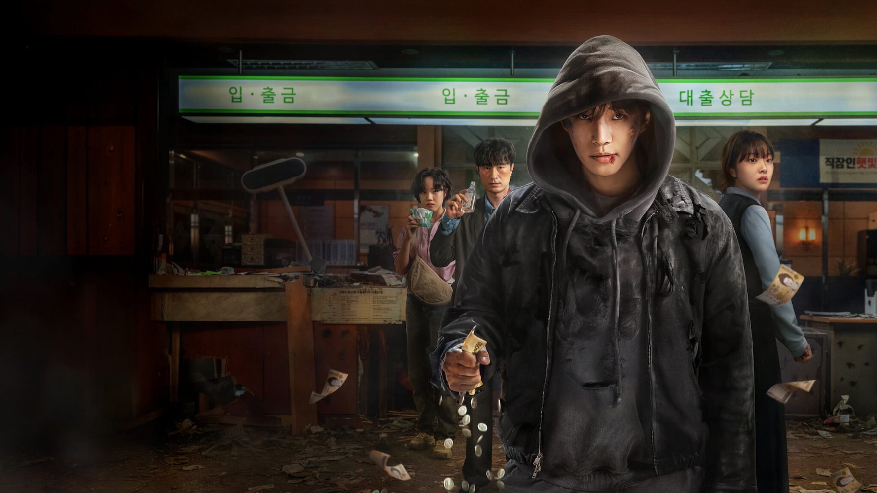 Anh hùng tiền mặt (Cashero): Khi cứu người phải cân đo… ví tiền