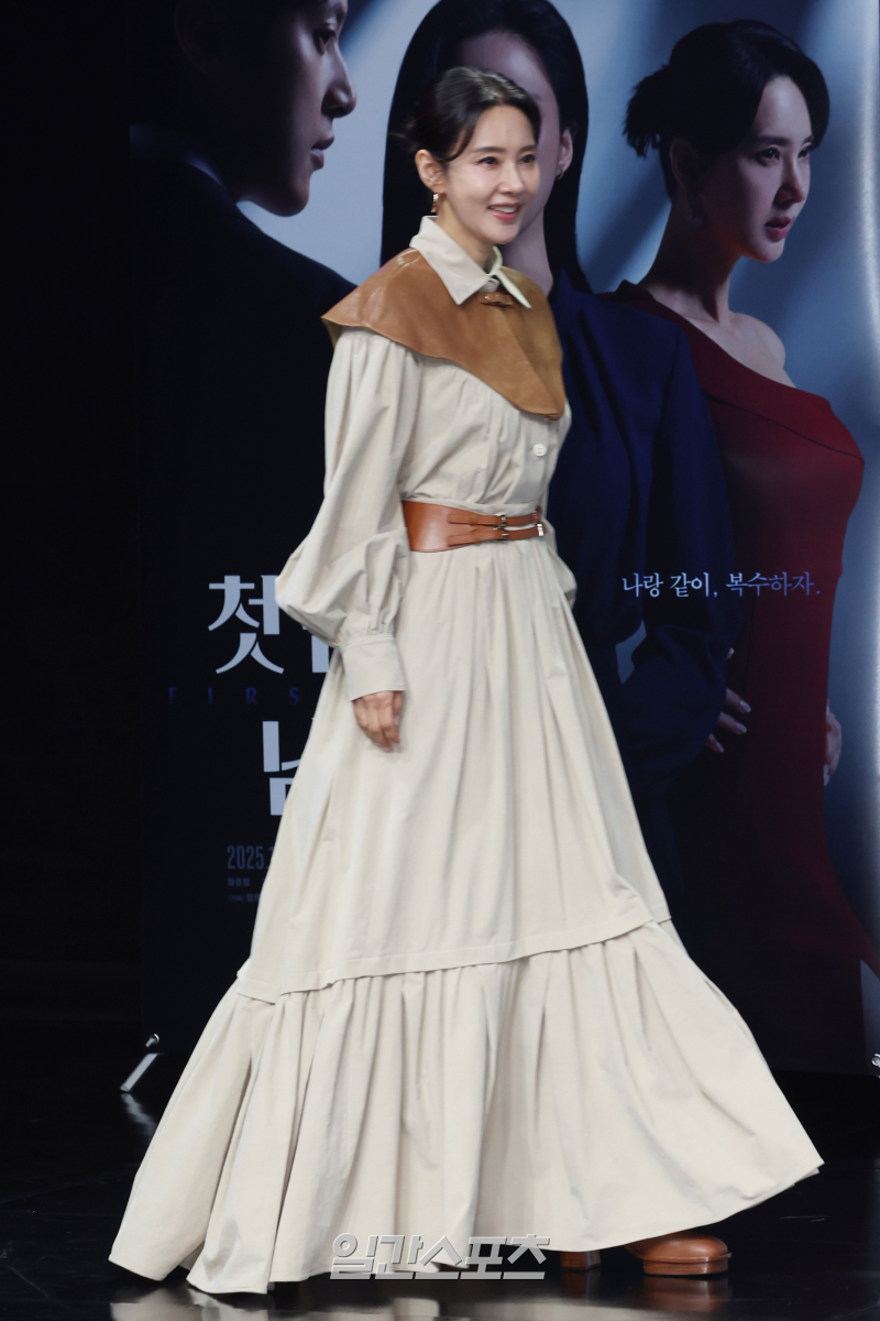 Oh Hyun Kyung vai Chae Hwa Young
