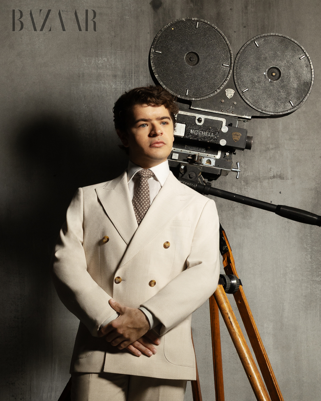 Gaten Matarazzo on Stranger Things and Dustin 4