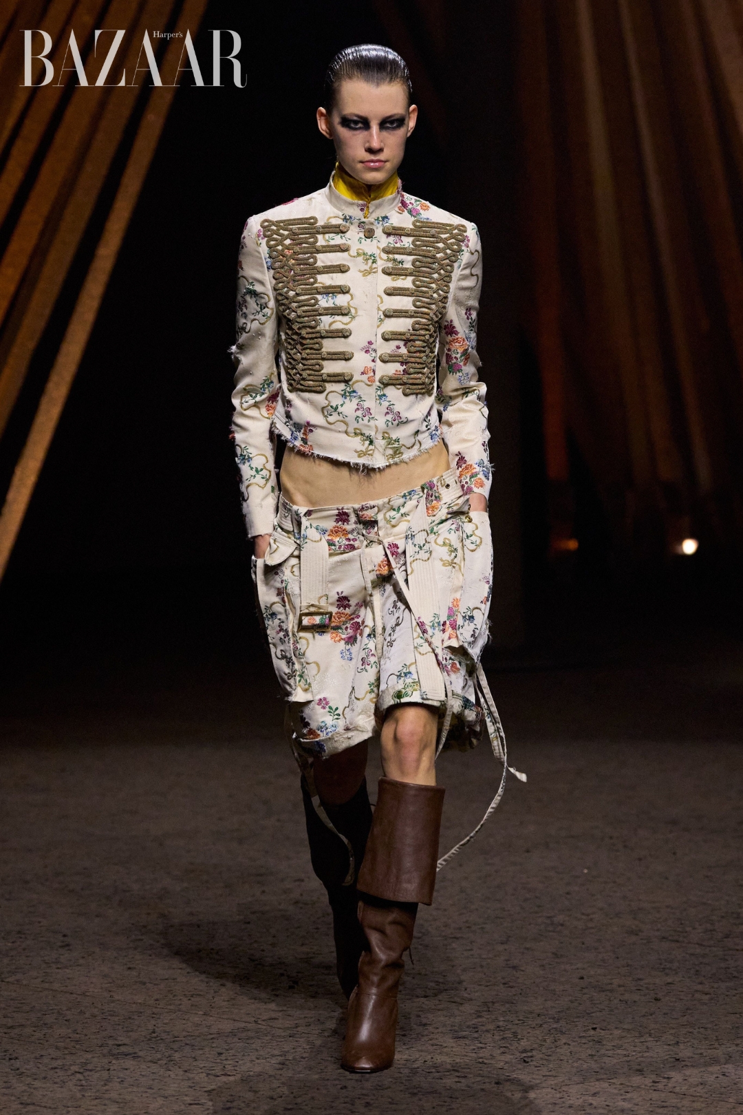 bzvn-ao-khoac-napoleon-trend-2026-xu-huong-tren-san-dien00002