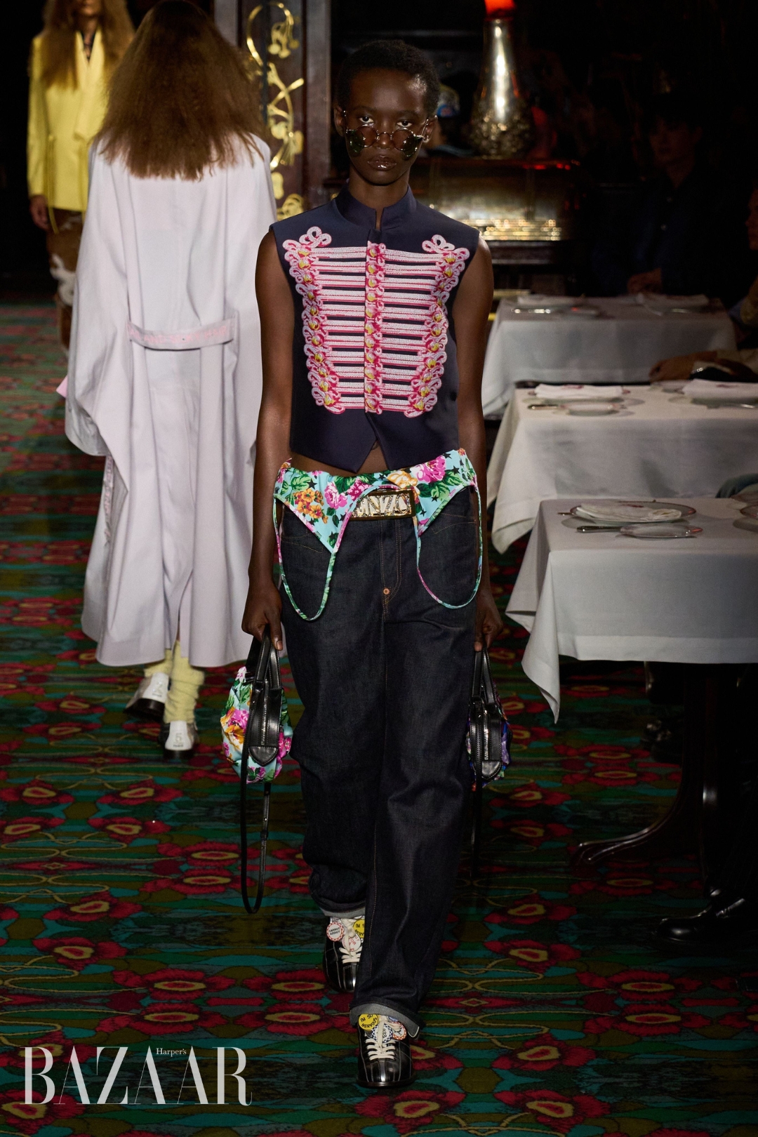 bzvn-ao-khoac-napoleon-trend-2026-xu-huong-tren-san-dien00007