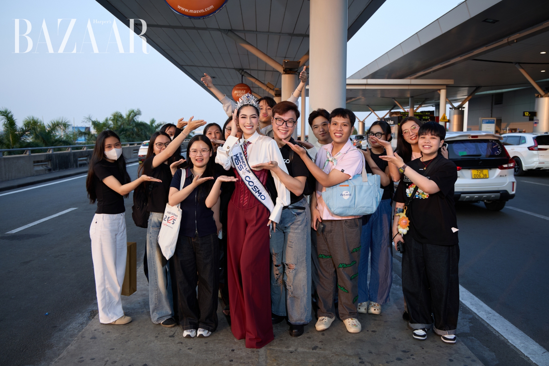 bzvn-chelsea-fernandez-miss-cosmo-2025-a-hau-homecoming-philippines00004