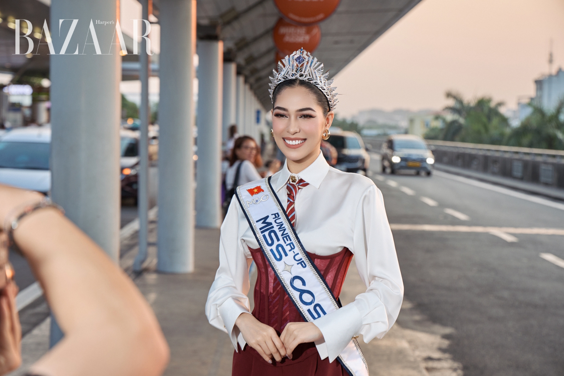 bzvn-chelsea-fernandez-miss-cosmo-2025-a-hau-homecoming-philippines00007