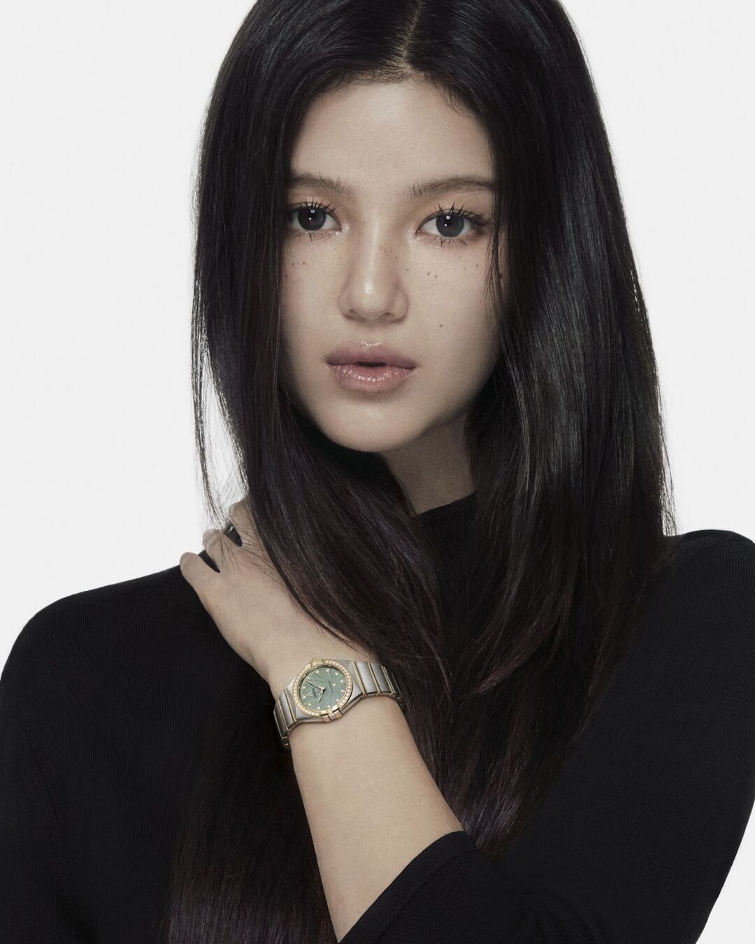 bzvn-danielle-newjeans-ador (4)