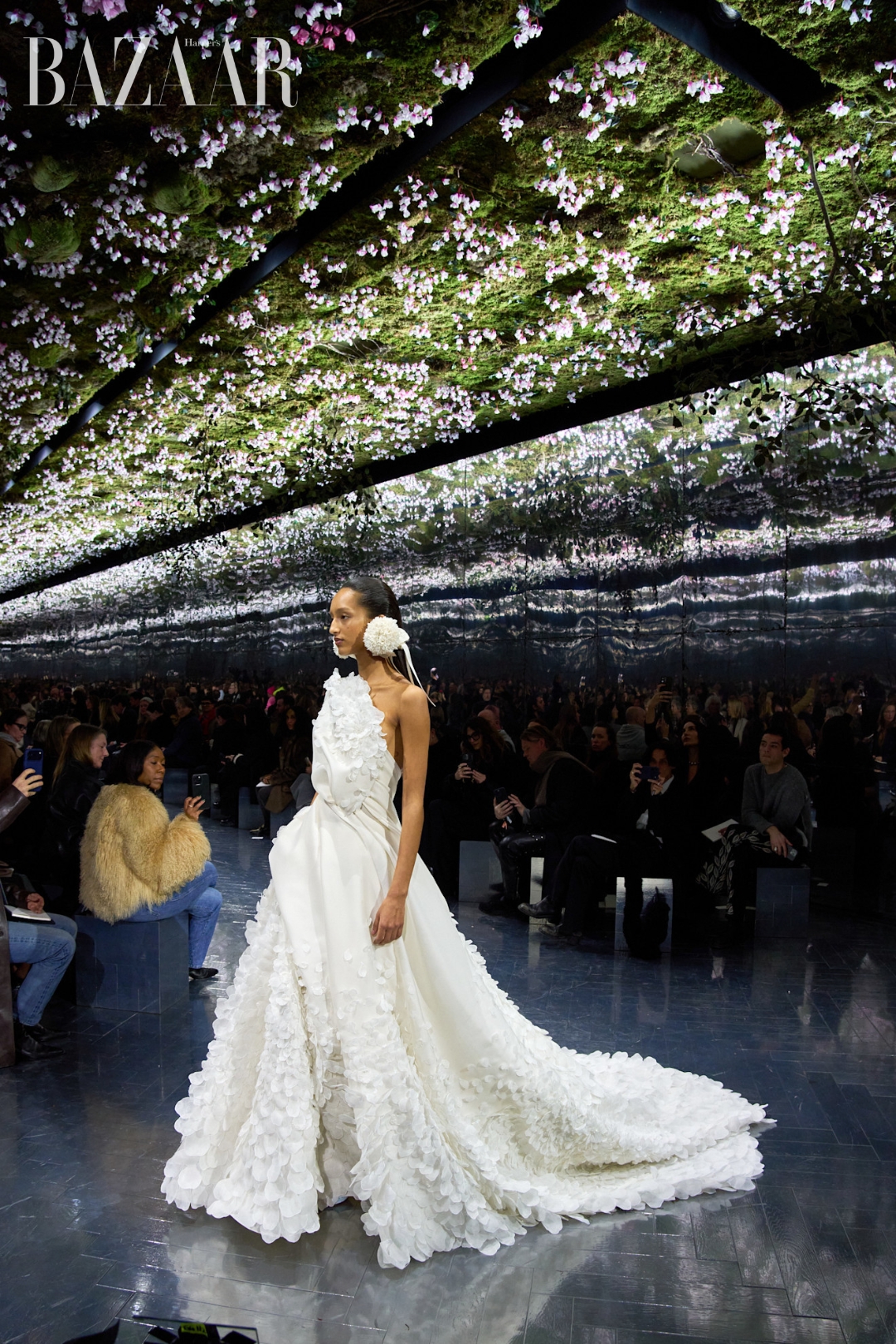 bzvn-dior-haute-couture-ss26-xuan-he-2026-jonathan-anderson (21)