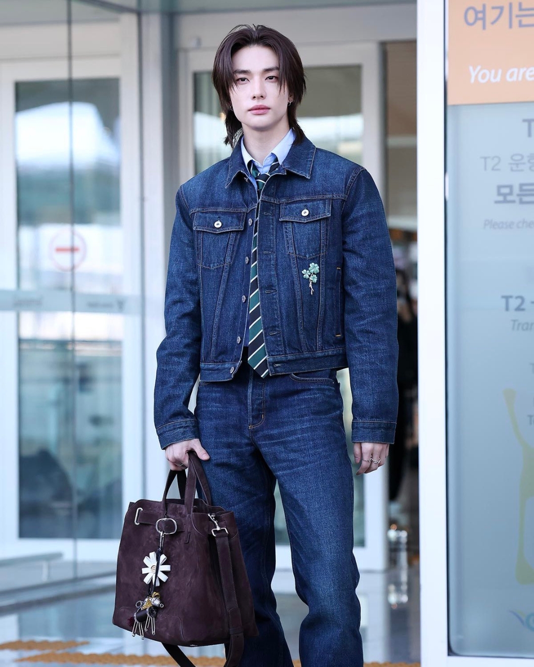 bzvn-dior-men-hyunjin-stray-kids