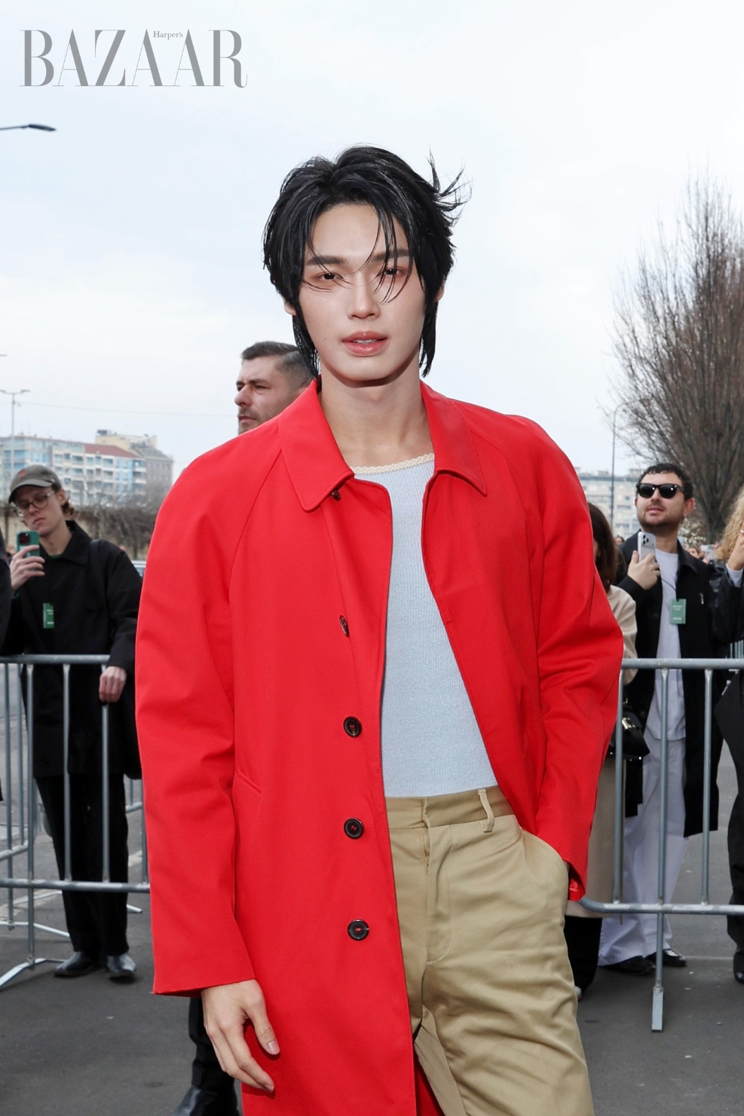 bzvn-hang-ghe-dau-show-prada-men-thu-dong-2026-win-metawin00002