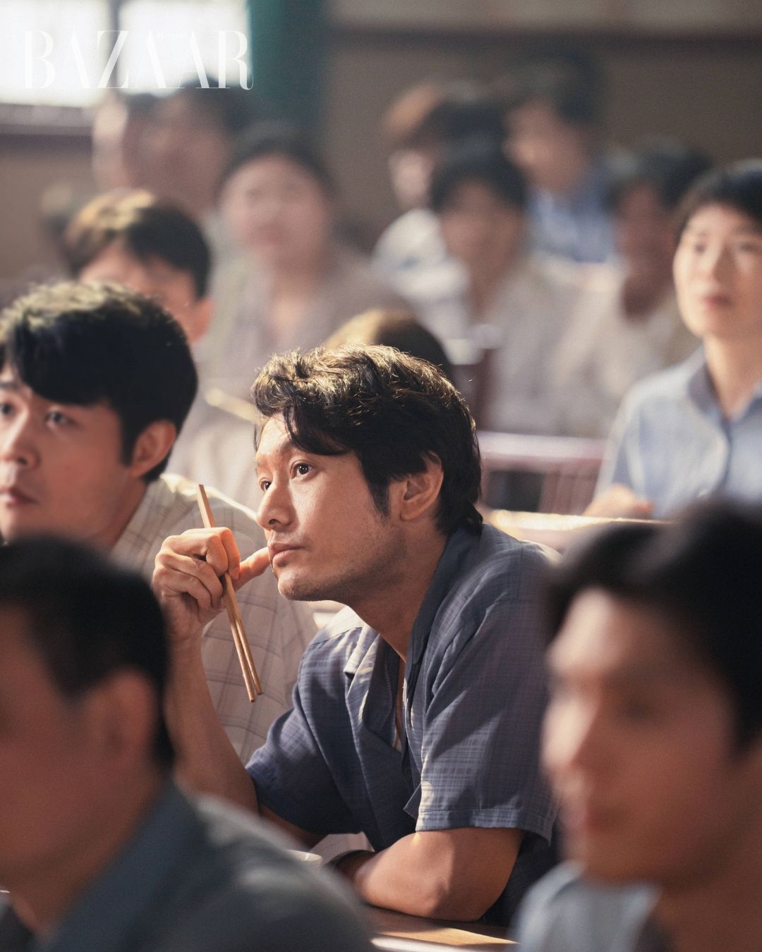 bzvn-huynh-hieu-minh-khong-co-ganh-nang-hinh-tuong-trong-tieu-thanh-dai-su-10