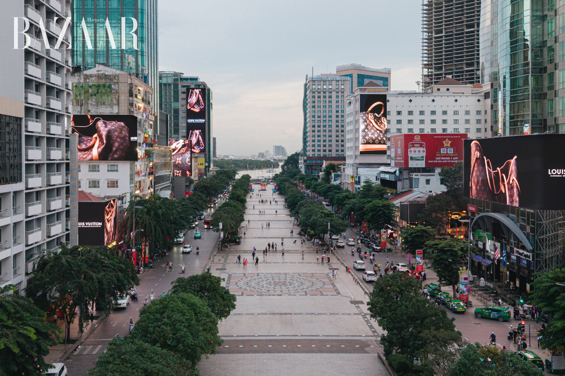 bzvn-louis-vuitton-billboard-tphcm (4)