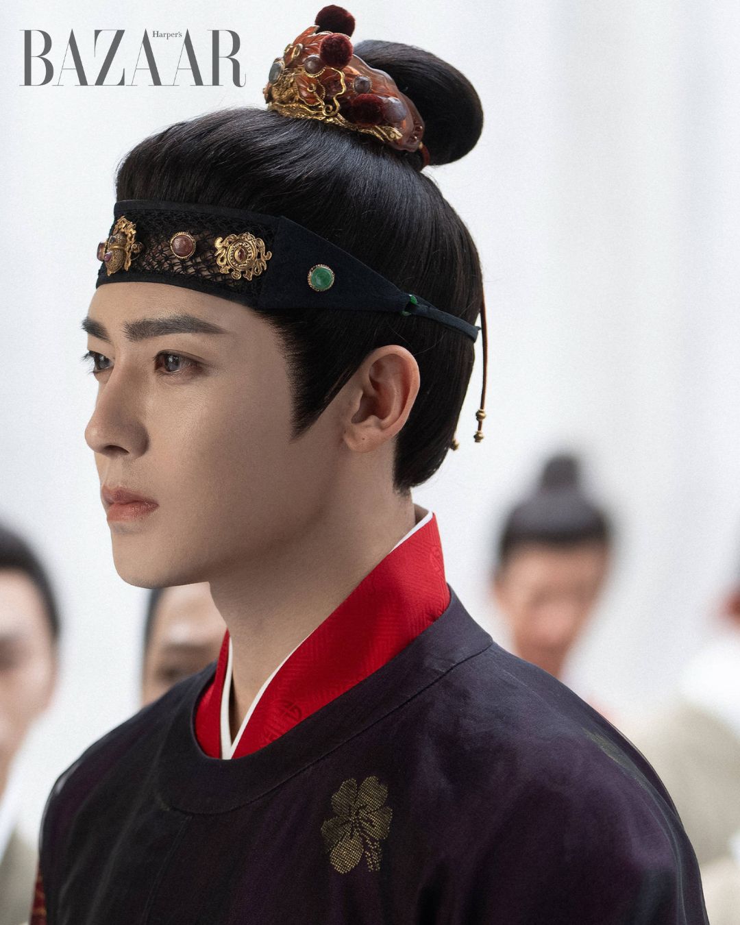 bzvn-ngoc-minh-tra-cot-ke-cau-chuyen-van-hoa-lau-doi-thong-qua-trang-phuc-va-dao-cu-12