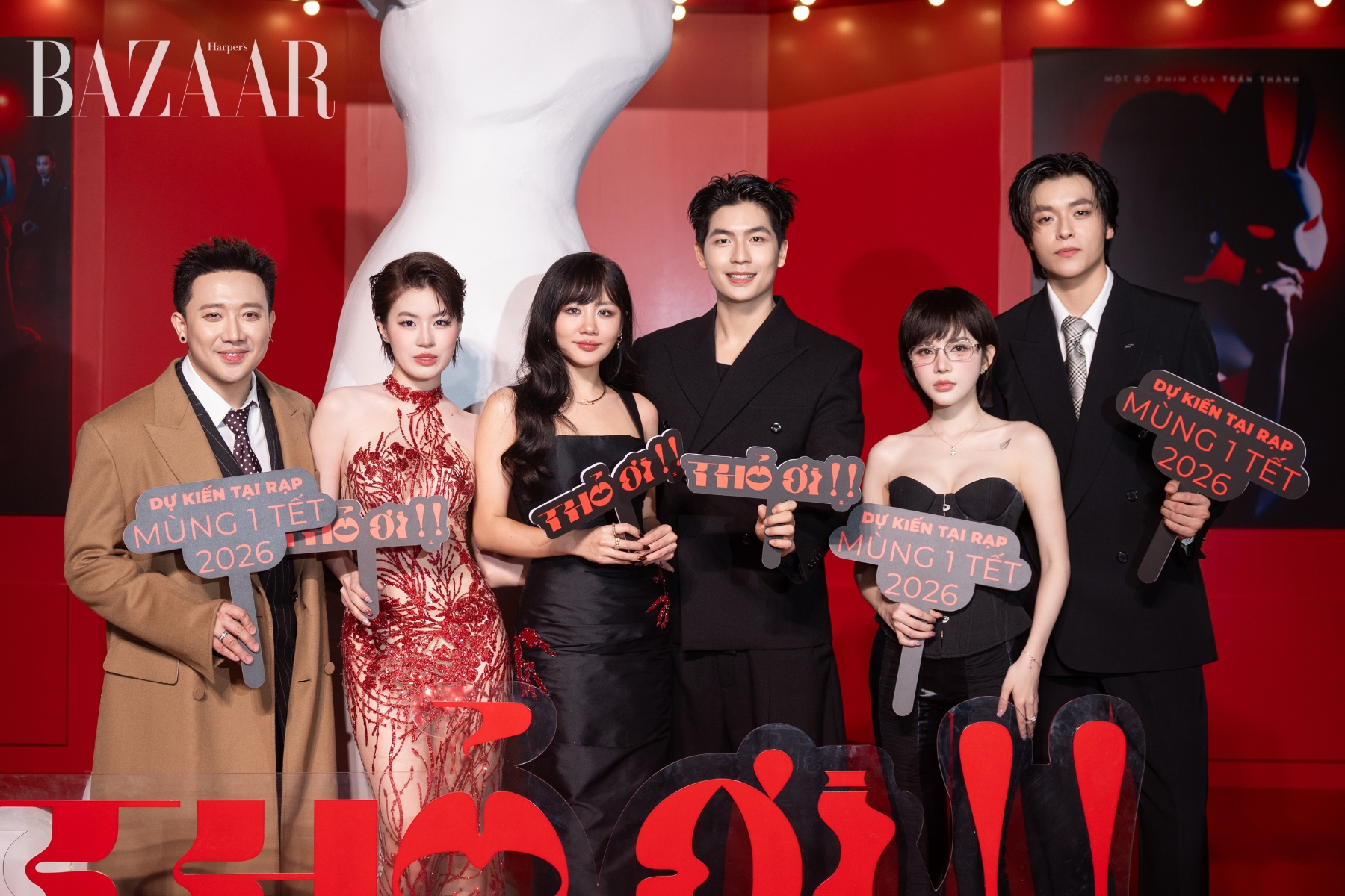 bzvn-showcase-ra-mat-phim-tho-oi-tran-thanh-dien-vien (2)