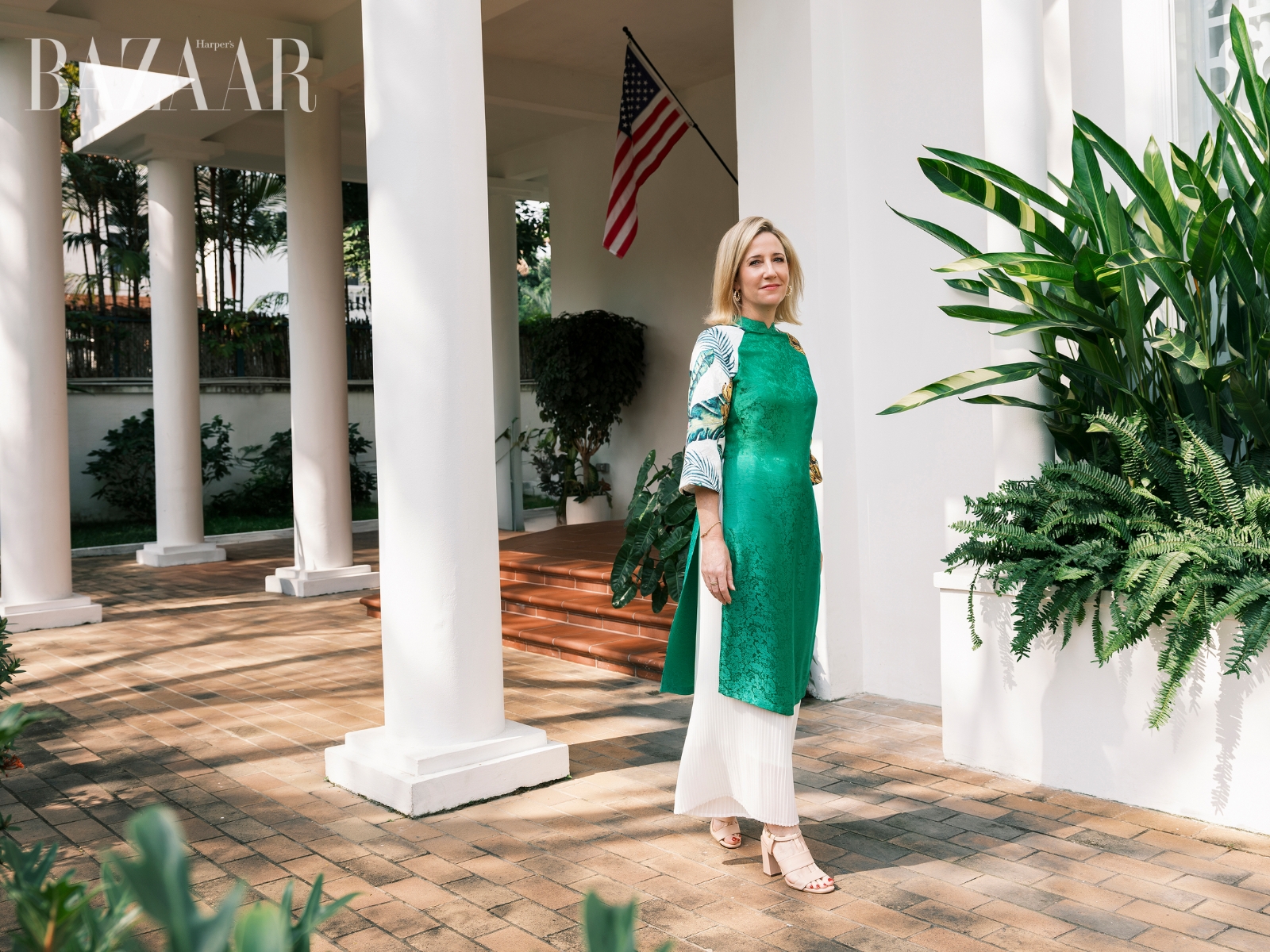 bzvn-tong-lanh-su-my-hcm-melissa-a-brown (1)