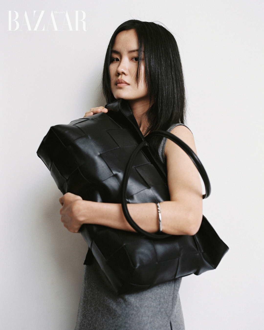 bzvn-tui-xach-co-lon-trend-2026-localbrand-viet (5)