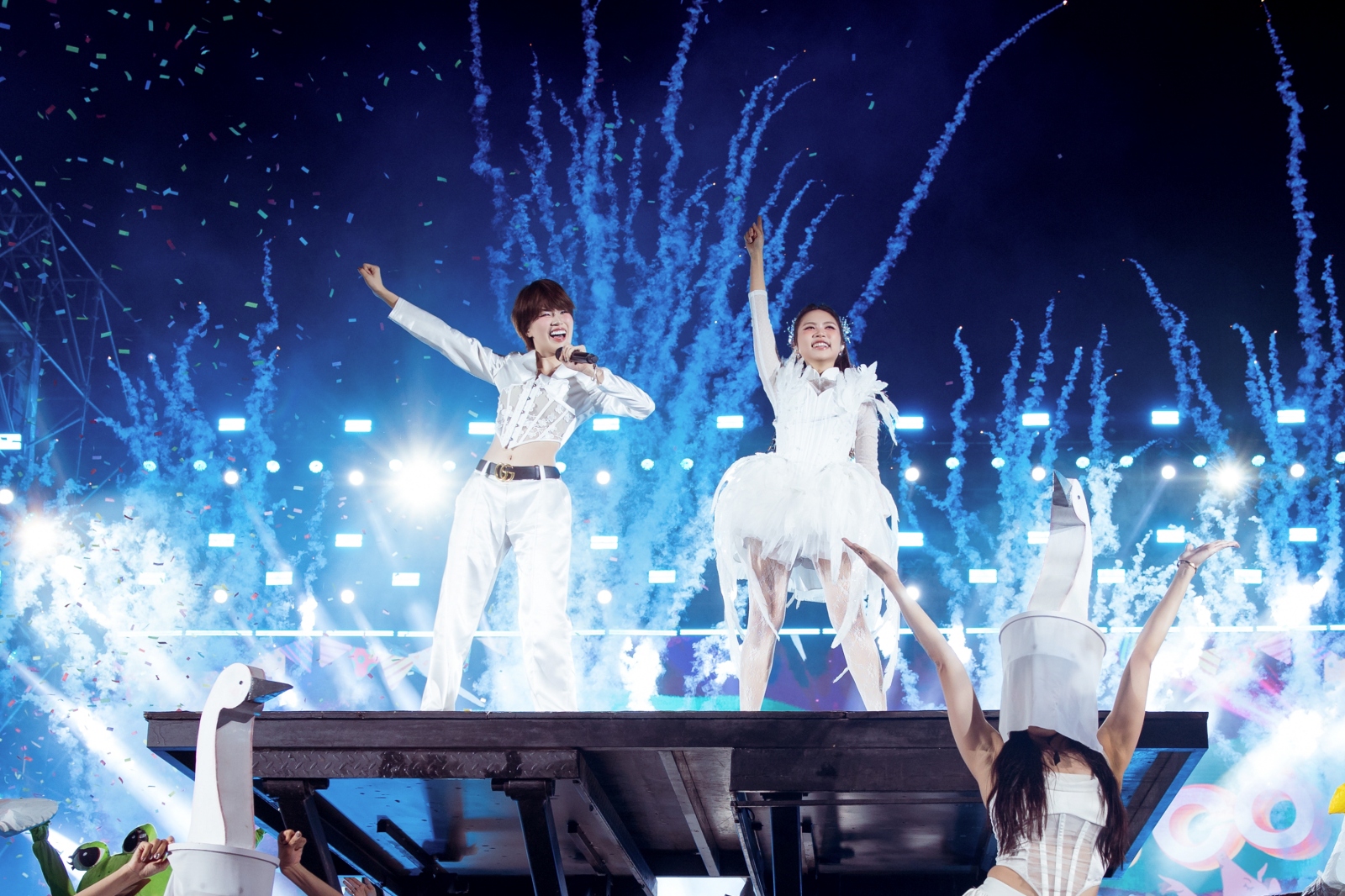fan meeting phương mỹ chi lò cò
