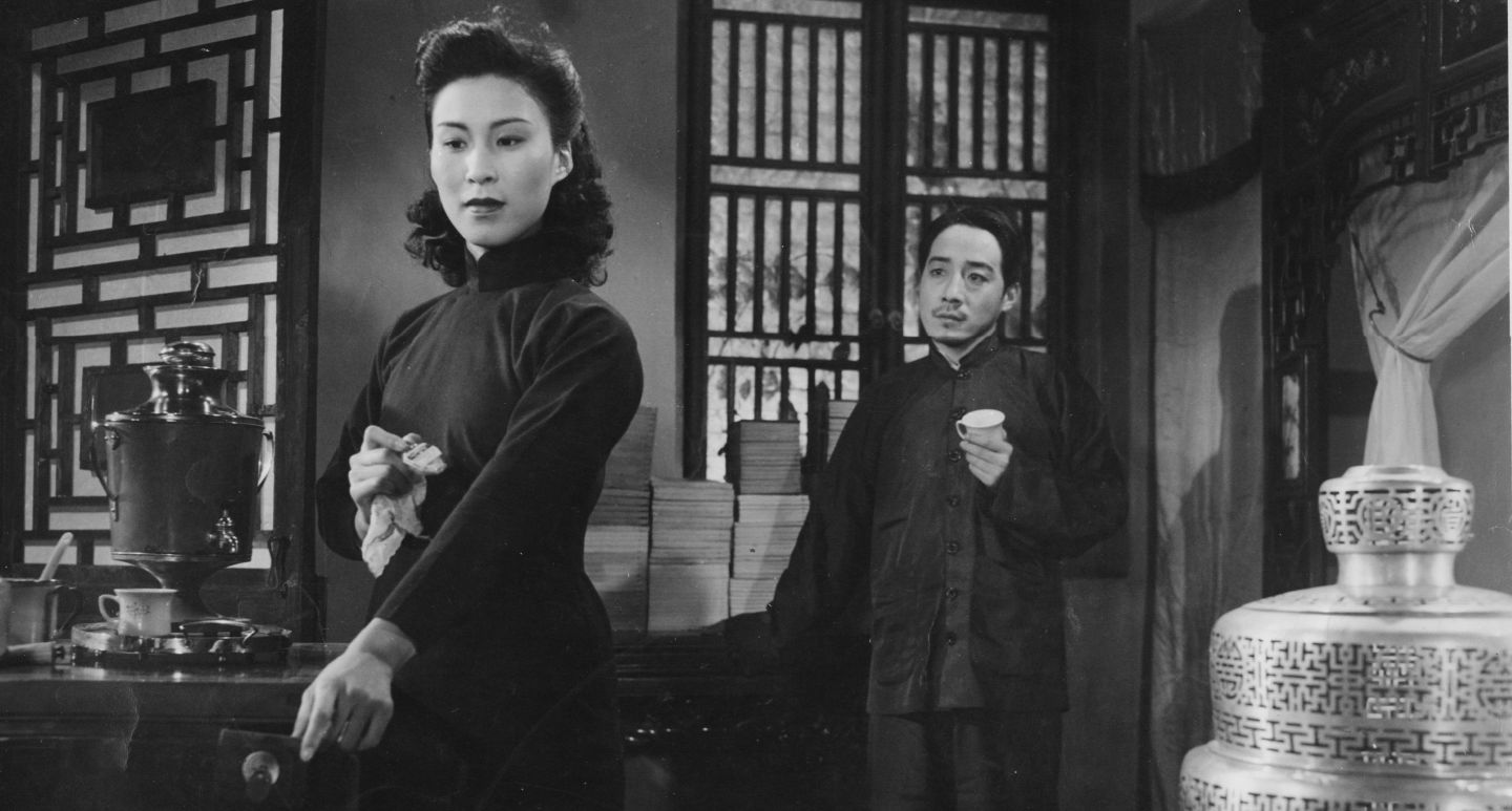 Phim Trung Quốc tình cảm: Tiểu thành chi xuân – Spring in a small town (1948)