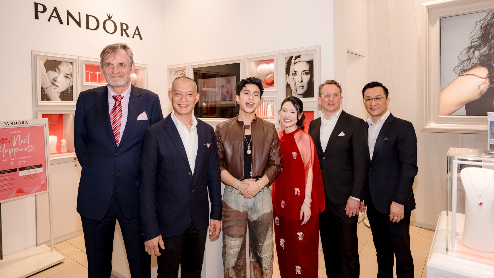 pandora-viet-nam-hanh-trinh-kien-tao-ky-uc-ruc-ro