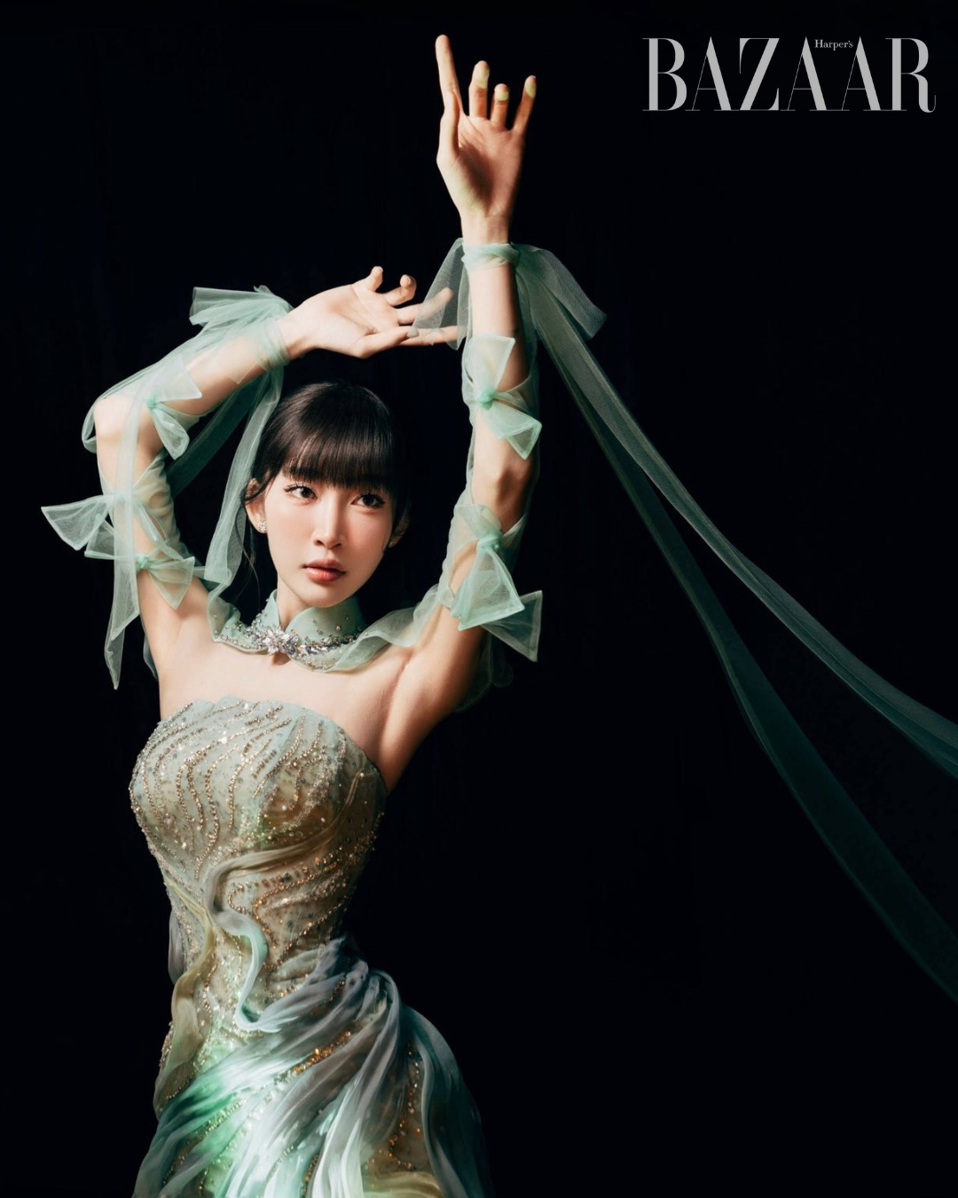 BZVN-EM-XINH-BAC-THANG-LEN-HOI-ONG-TROI-HOA-XUAN-CA-2026-HACCHIC00009