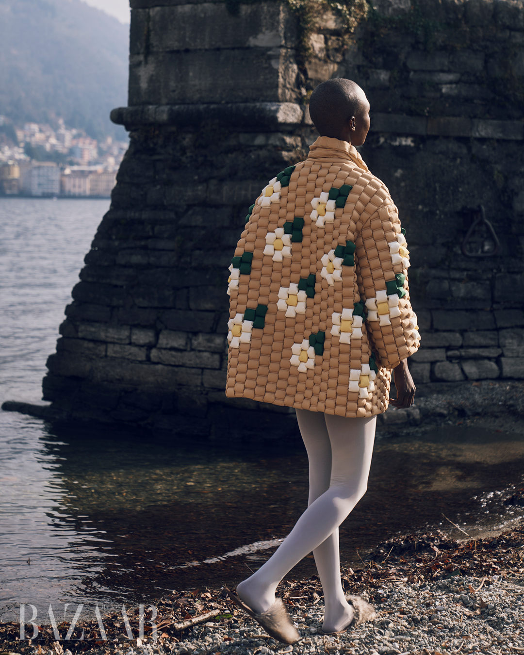 Những nốt lặng trong bản giao hưởng cuộc đời - Stela Plaka 6