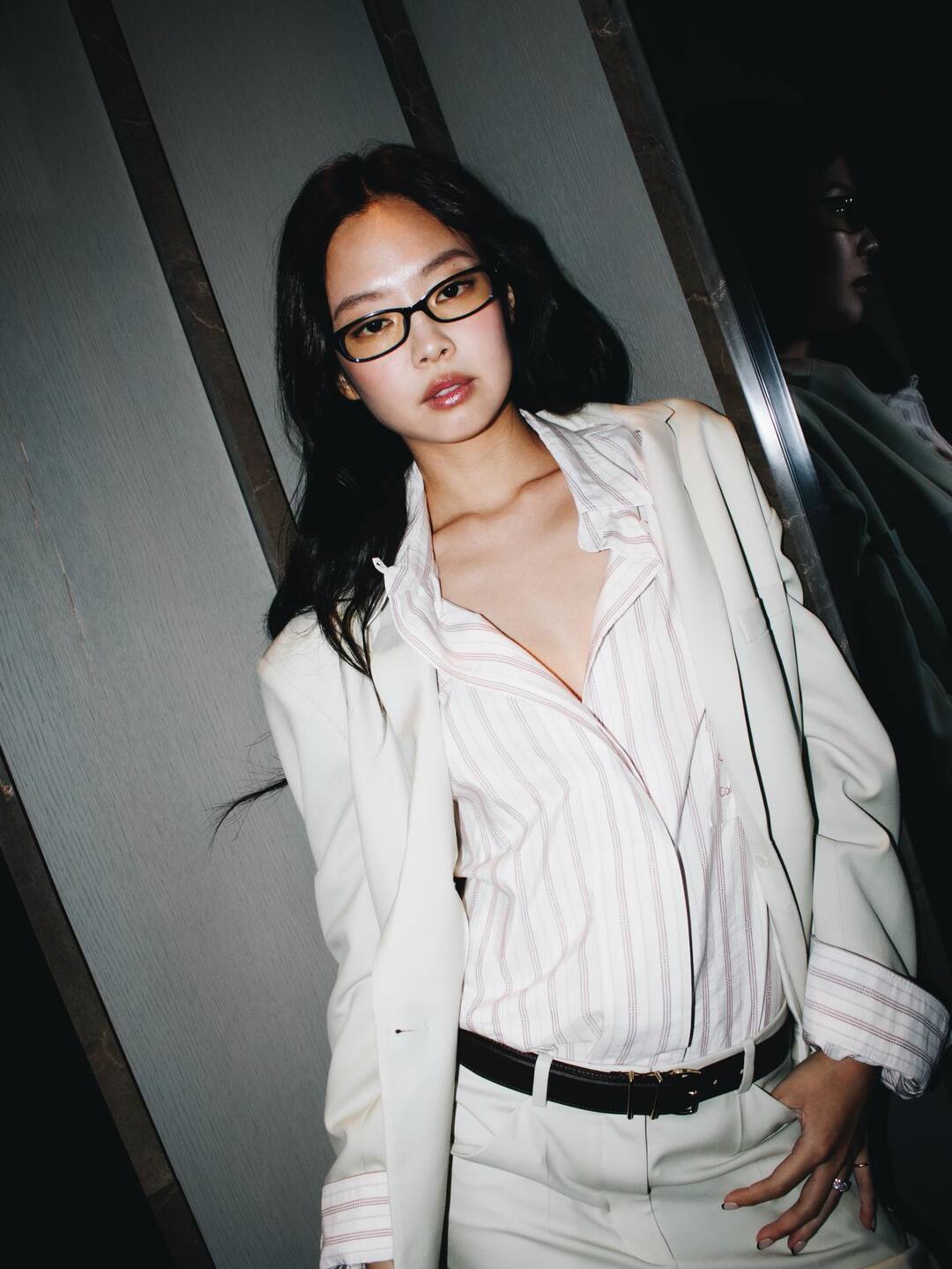 bzvn jennie calvin klein thu dong 2026 (3)
