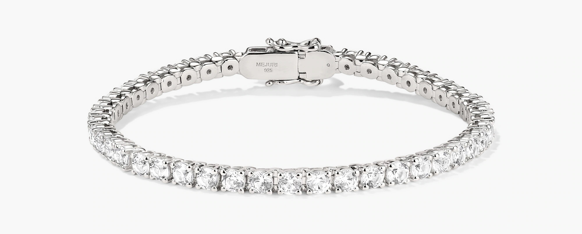 Vòng đá Sapphire trắng