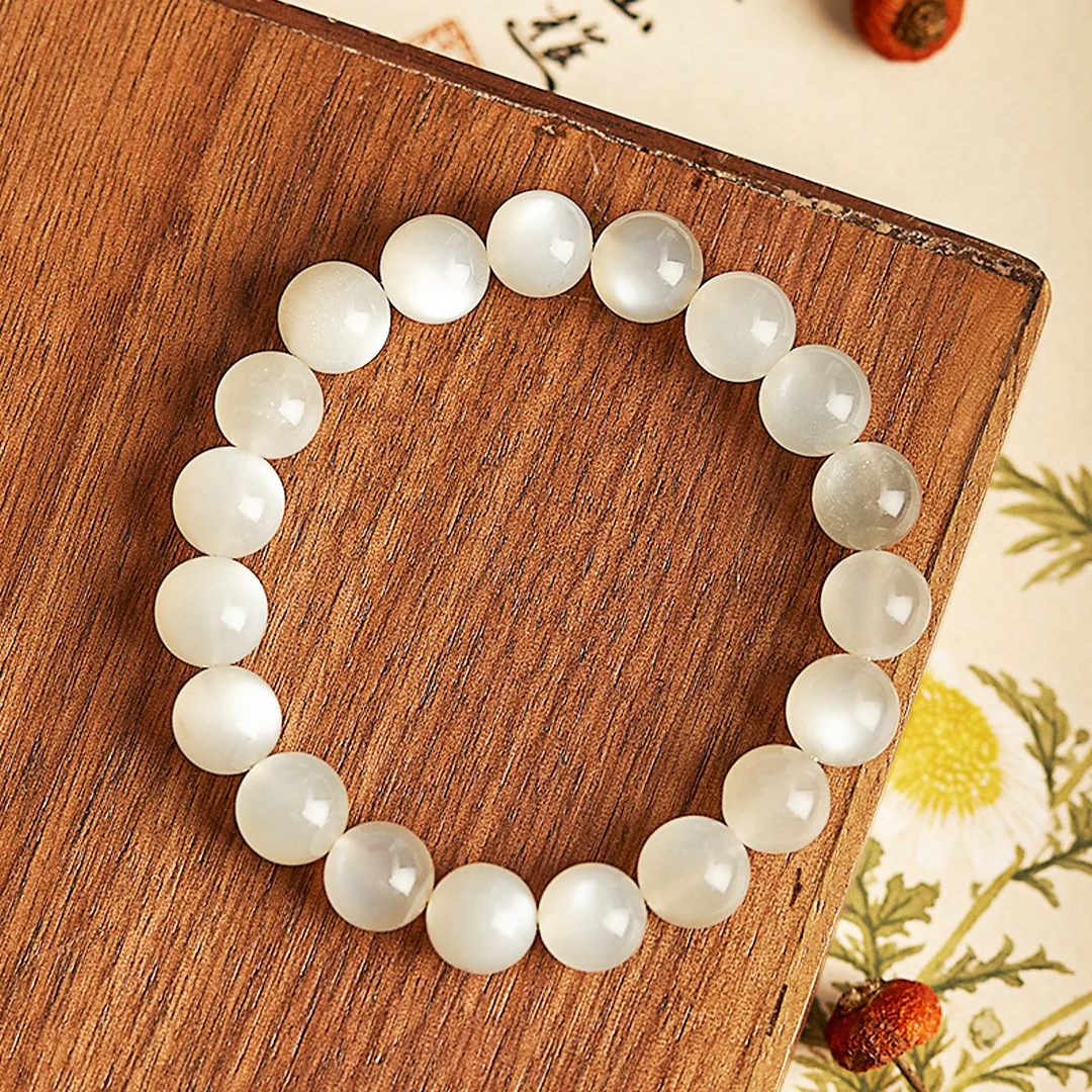 Vòng đá mặt trăng trắng (Moonstone)
