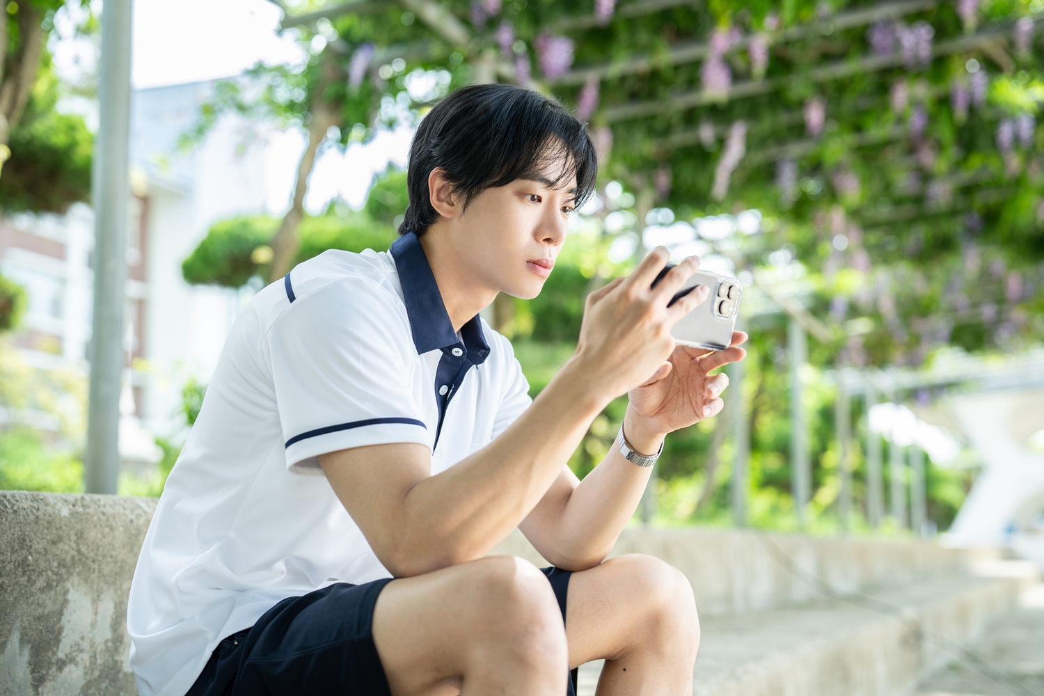 Đêm nay dẫu tình yêu này biến mất khỏi thế gian (tựa Anh: Even If This Love Disappears Tonight)