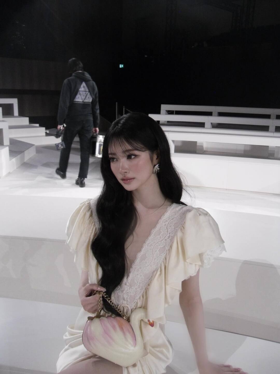 BZVN ANNA MEOVV CHLOE SHOW THU DONG 2026 (7)