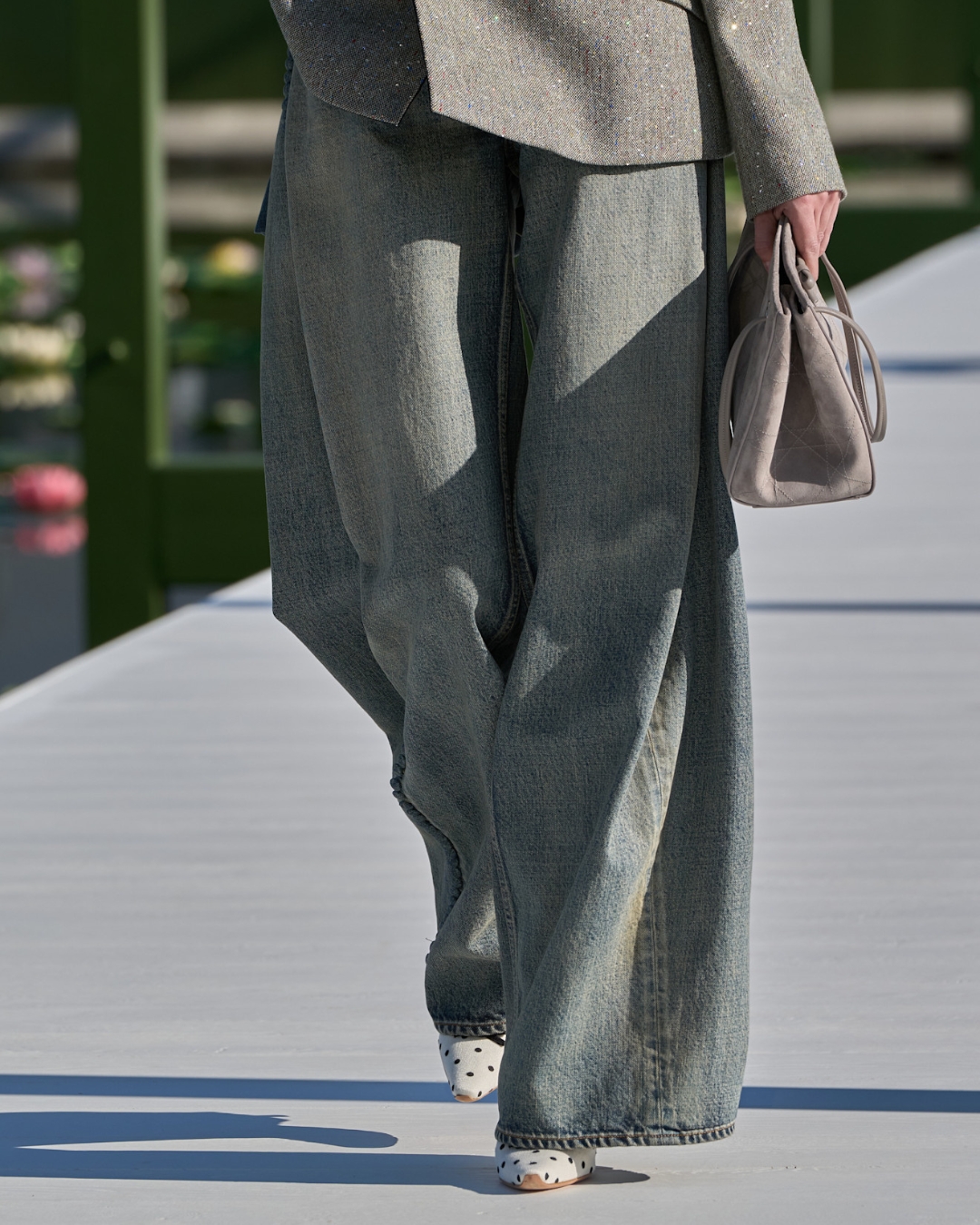 BZVN-GIAY-DIOR-THU-DONG-202600012