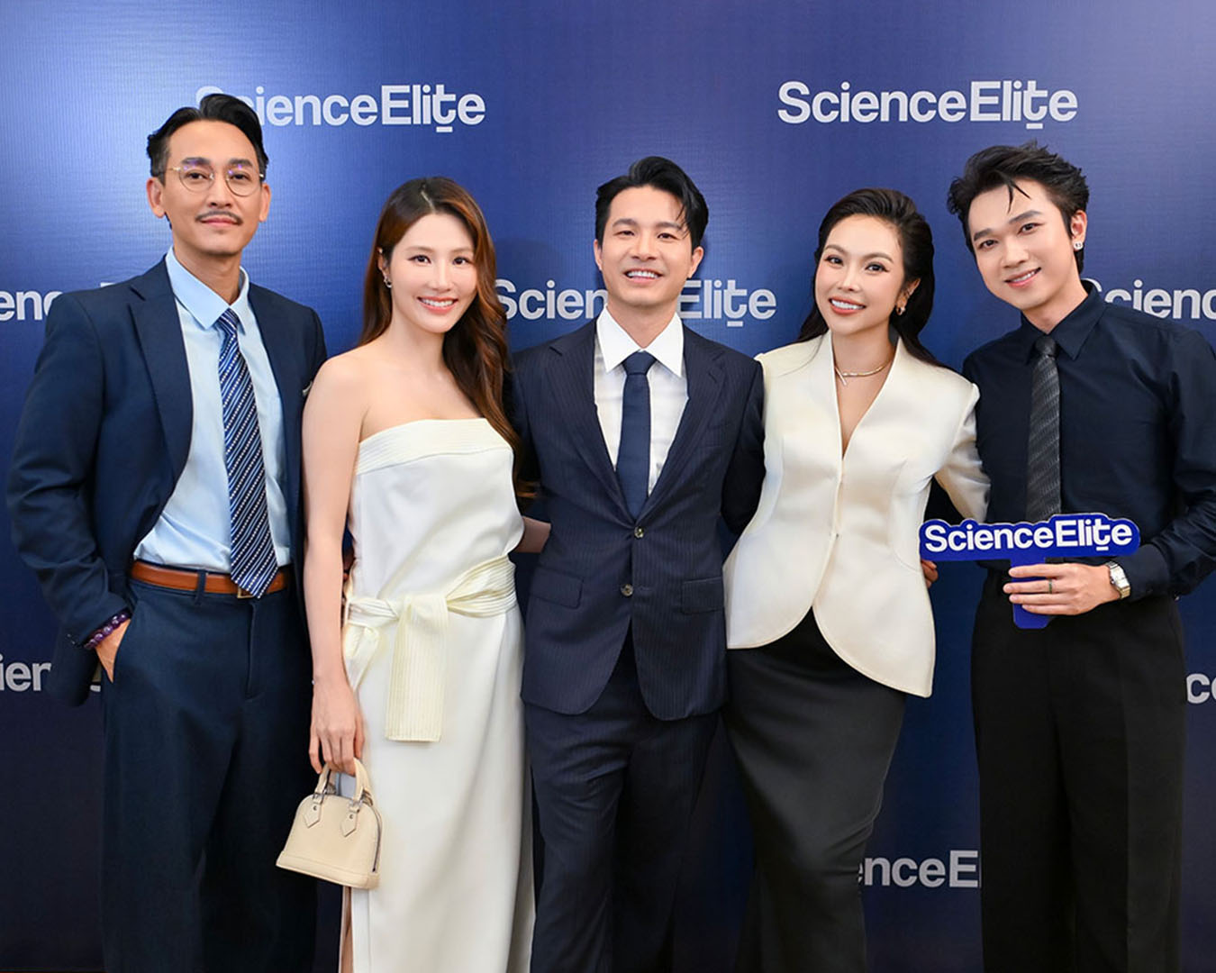 Làm đẹp thời khoa học: Vì sao chọn đúng bác sĩ quan trọng?插图