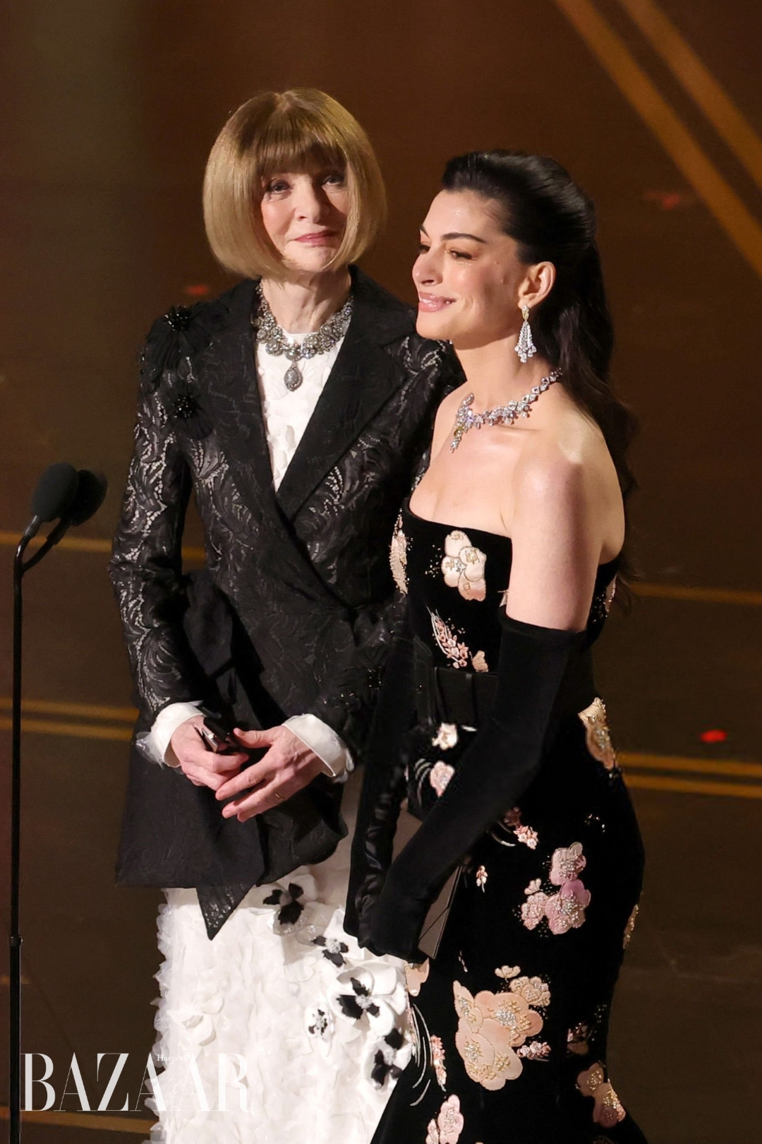 bzvn-anna-wintour-tham-du-oscar-2026 (2)