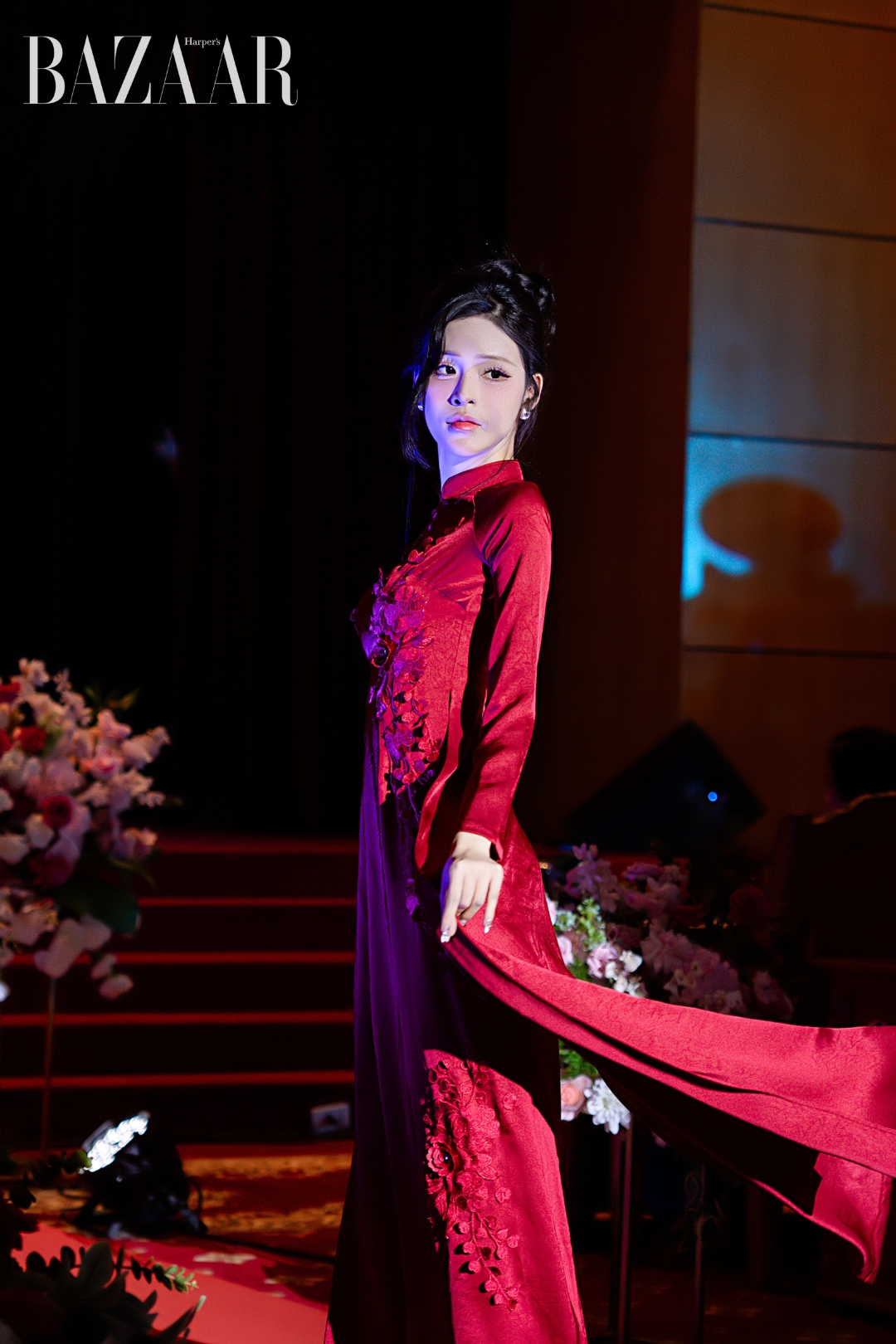 bzvn-bst-huong-thoi-gian-ao-dai-ntk-tran-phuong-hoa-mung-8-300002