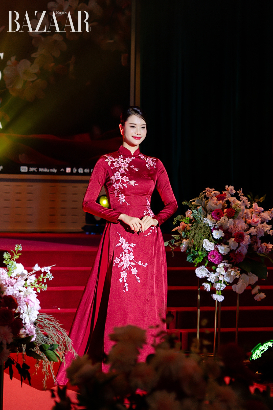 bzvn-bst-huong-thoi-gian-ao-dai-ntk-tran-phuong-hoa-mung-8-300003